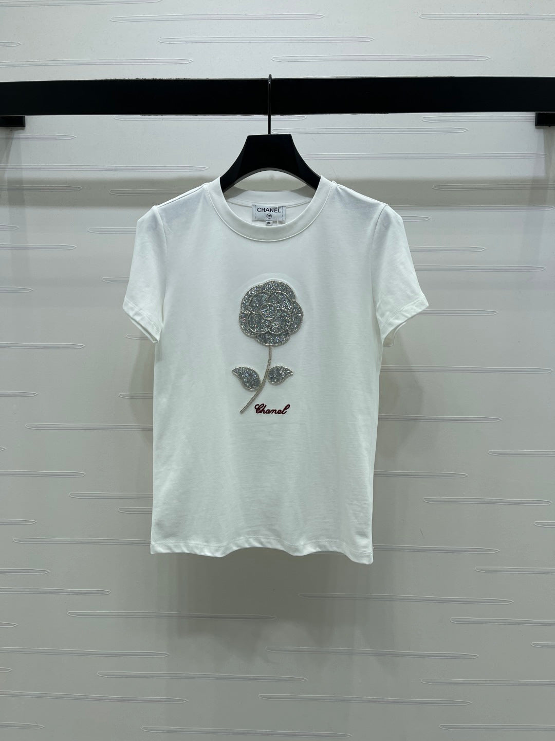 Chanel 2026 Short-sleeved T-shirt With Beaded Camellia 362438