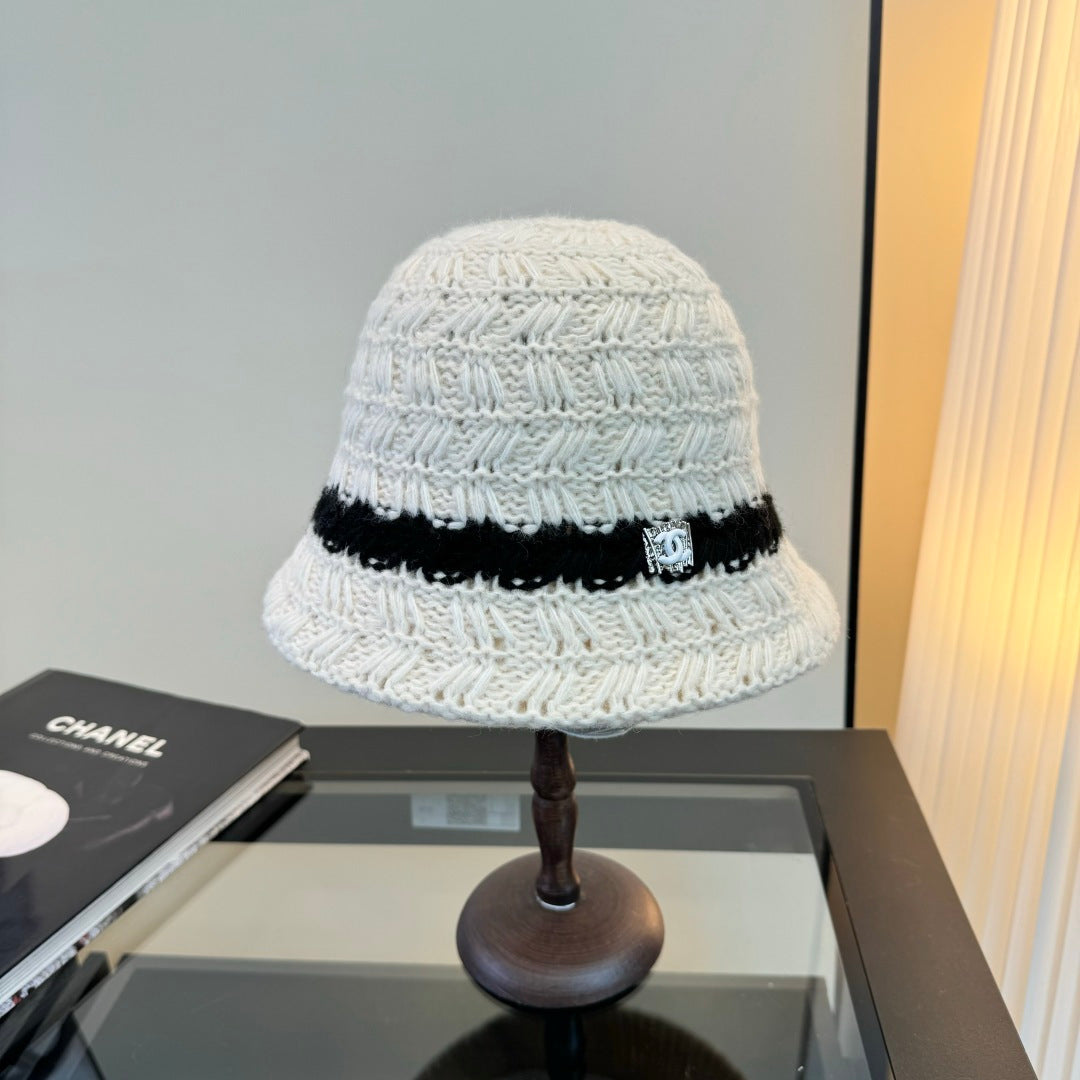Chanel Wool Bucket Hat 477572
