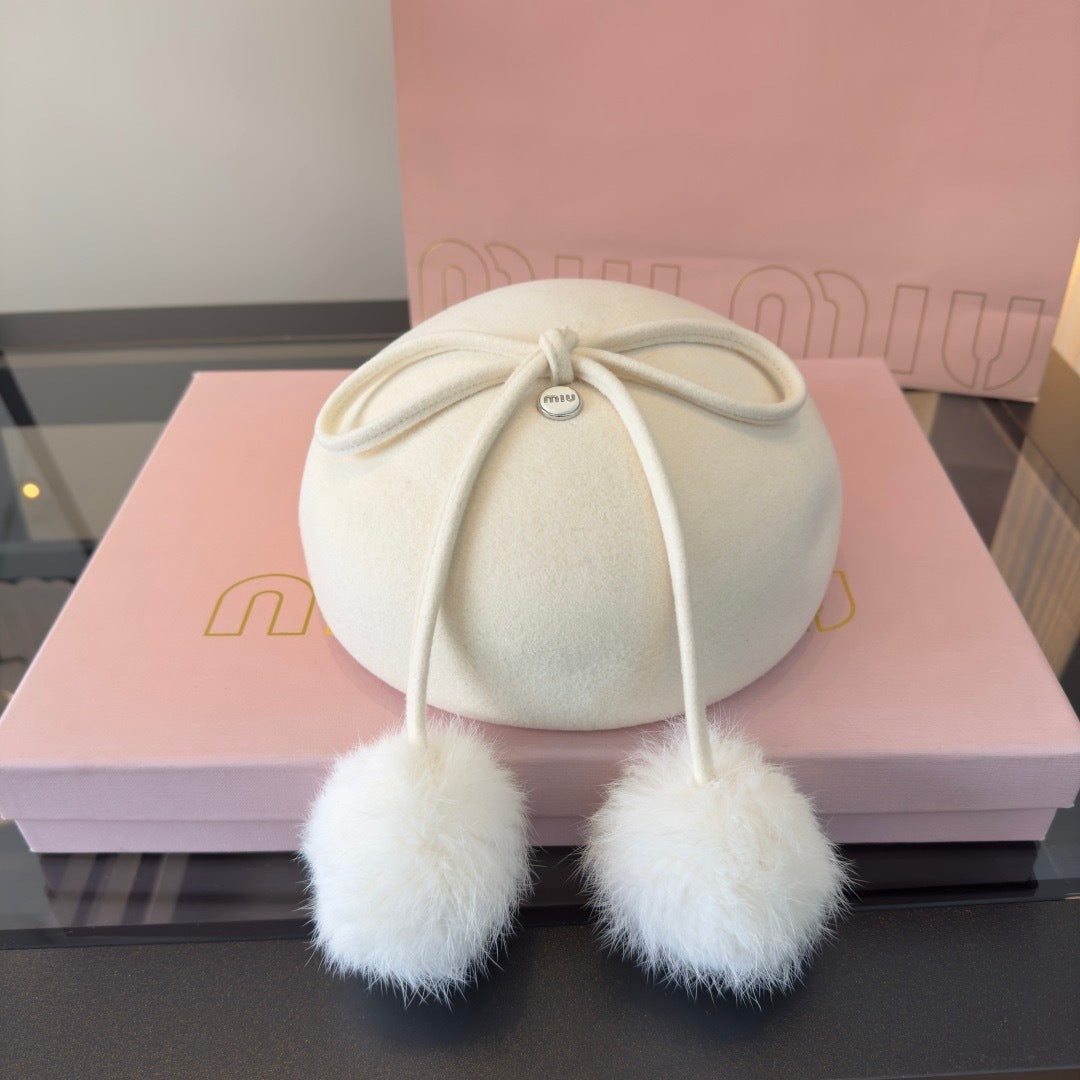 Miumiu 2026 Cashmere Bucket Hat 565775