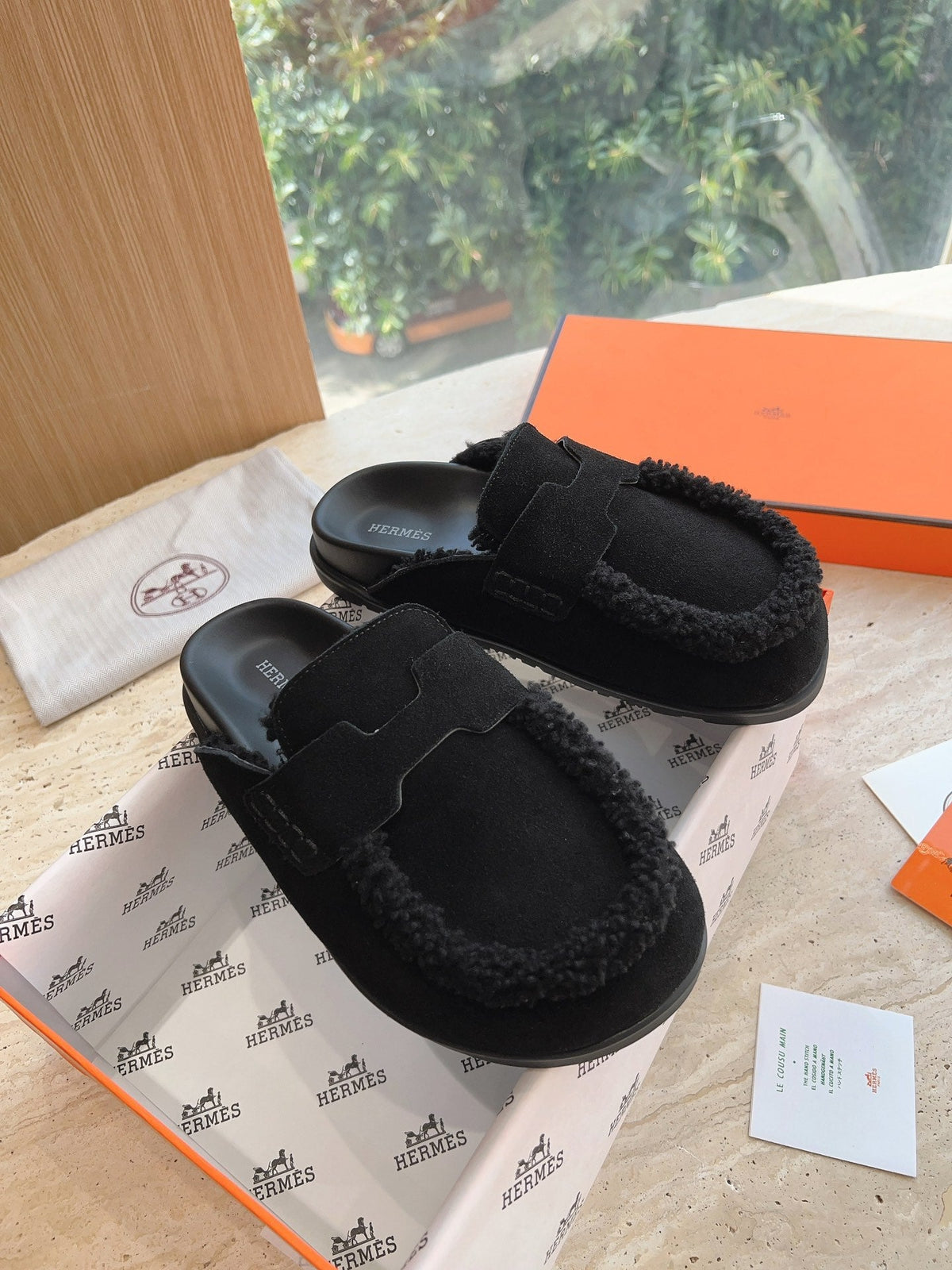 HM Go Mule Suede Goatskin 862750