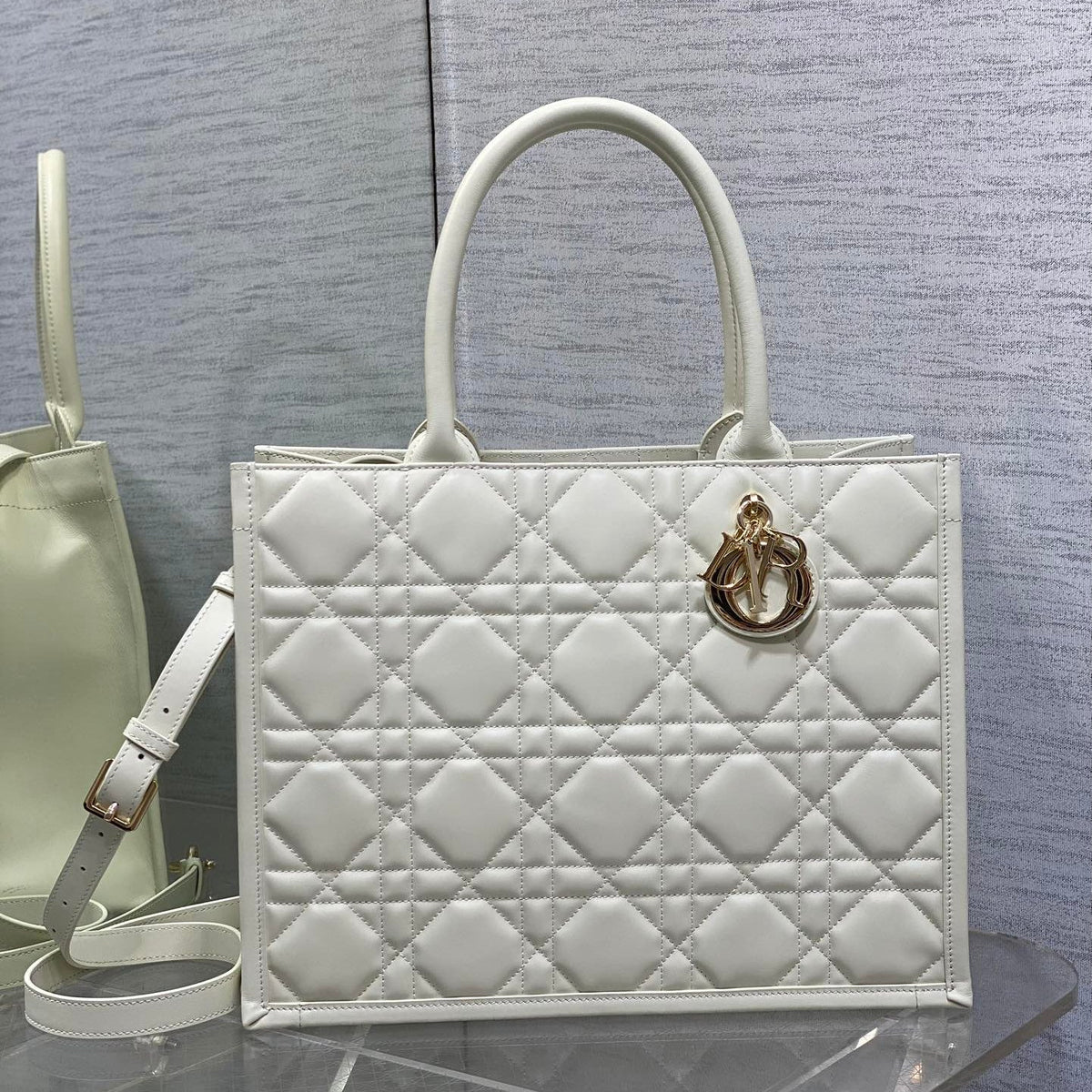 Dior 2026 Macrocannage Book Tote Bag 36cm Leather 409623