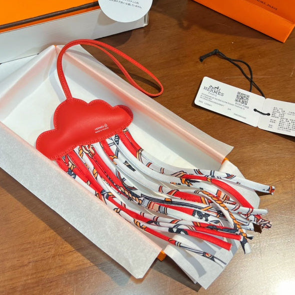 HM Petith Cloud Charm Lambskin Silk