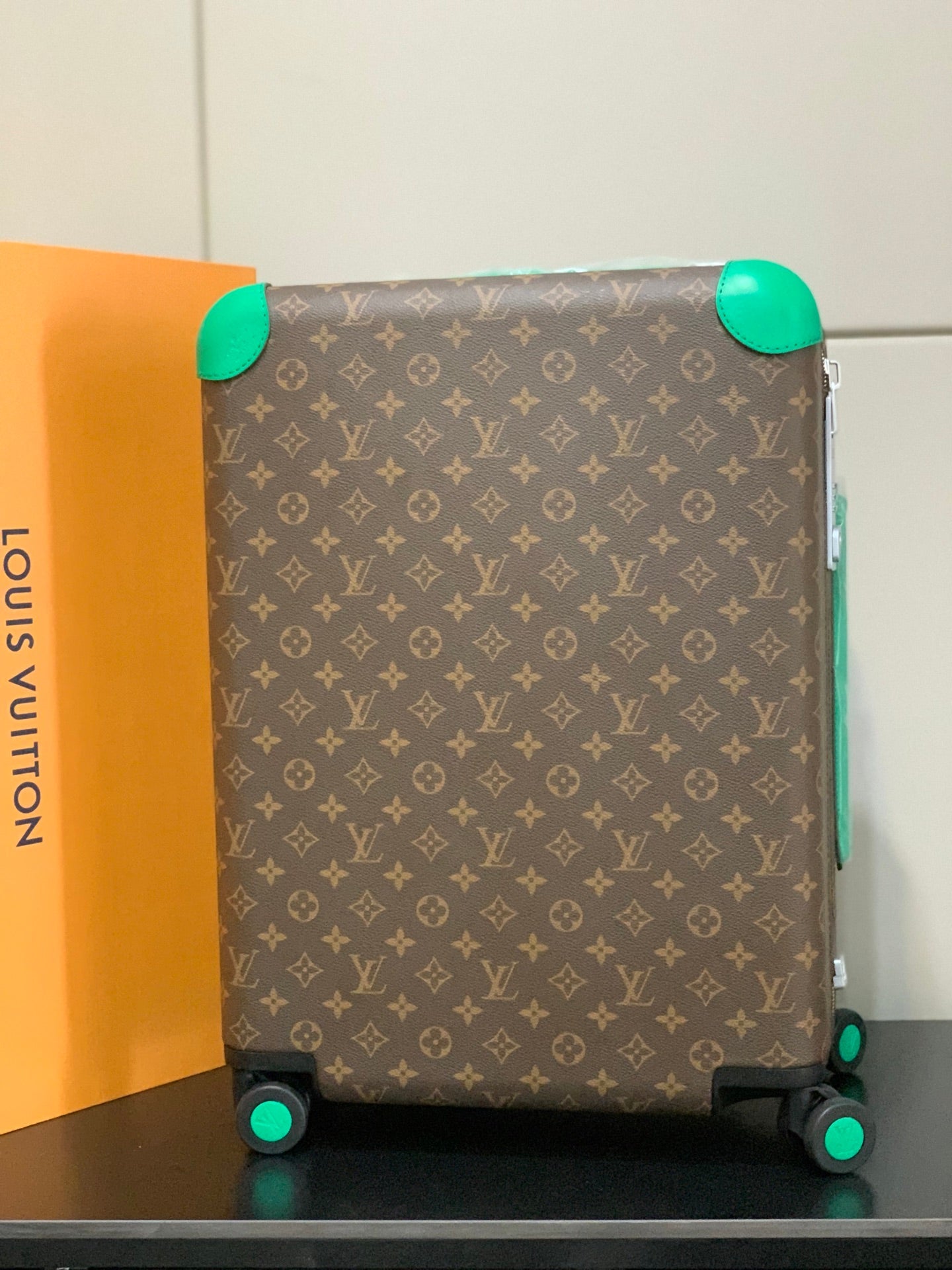 LV 2025 Horizon 55 Monogram Suitcase Brown Mix Colors Canvas Cowhide 273953