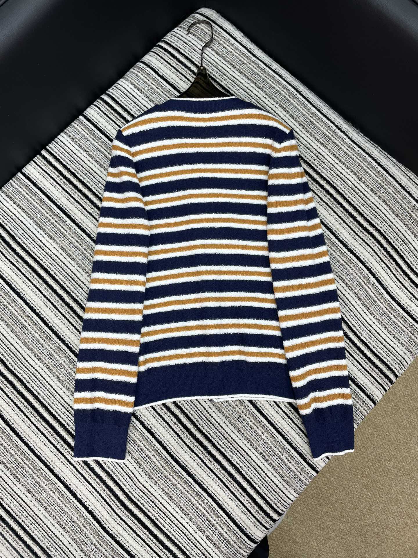 Chanel 2025 Knitted Cardigan Cotton 330421