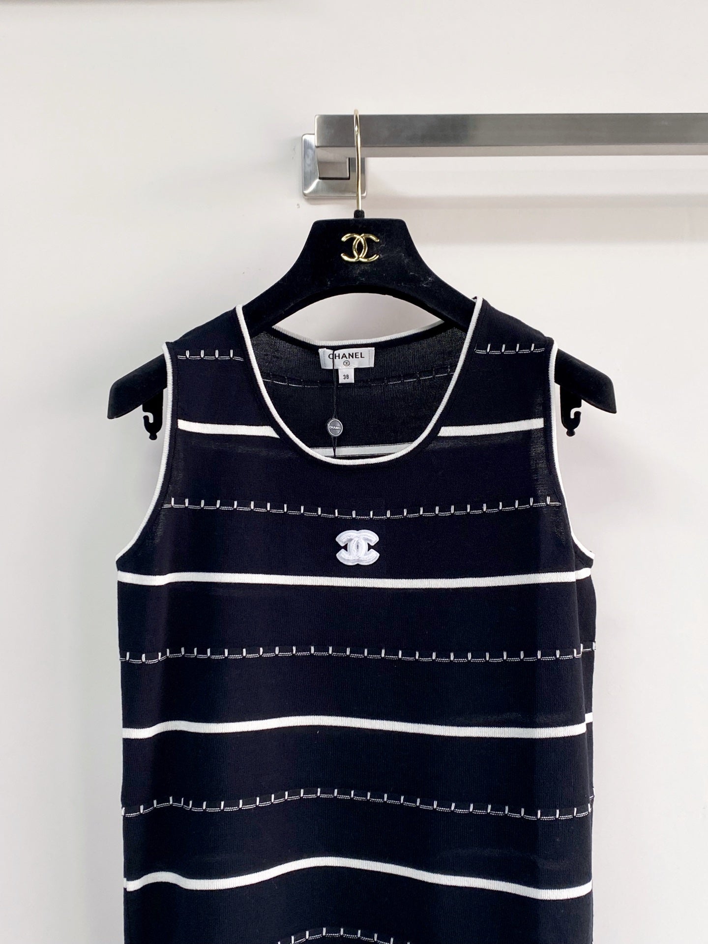 Chanel 2026 Black And White Striped Knit Tank Top Wool Cashmere