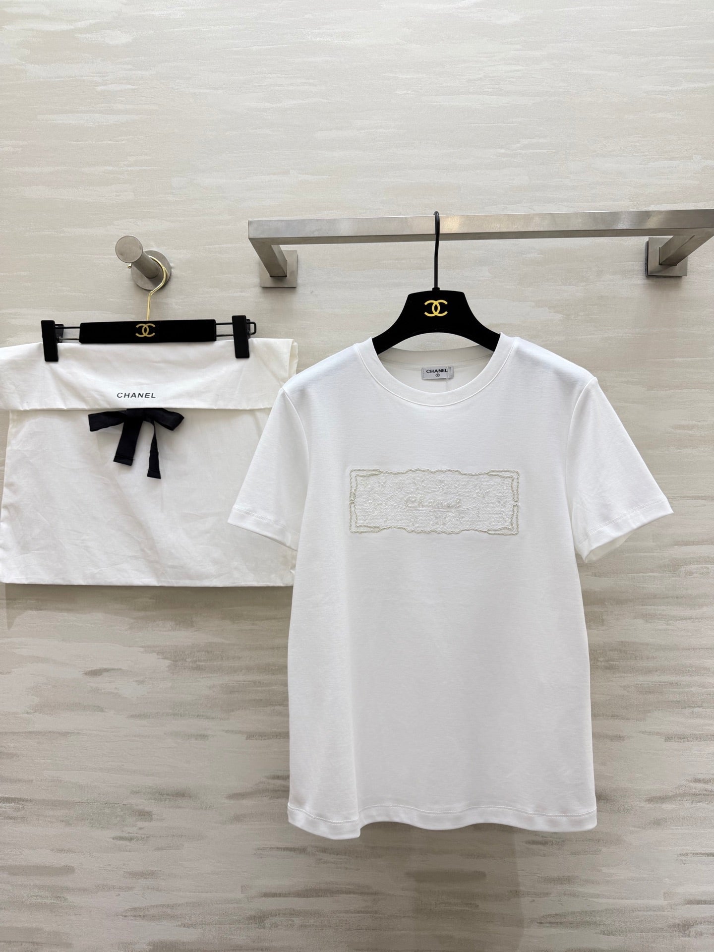 Chanel 2026 Embossed Embroidered T-Shirt Cotton 195020