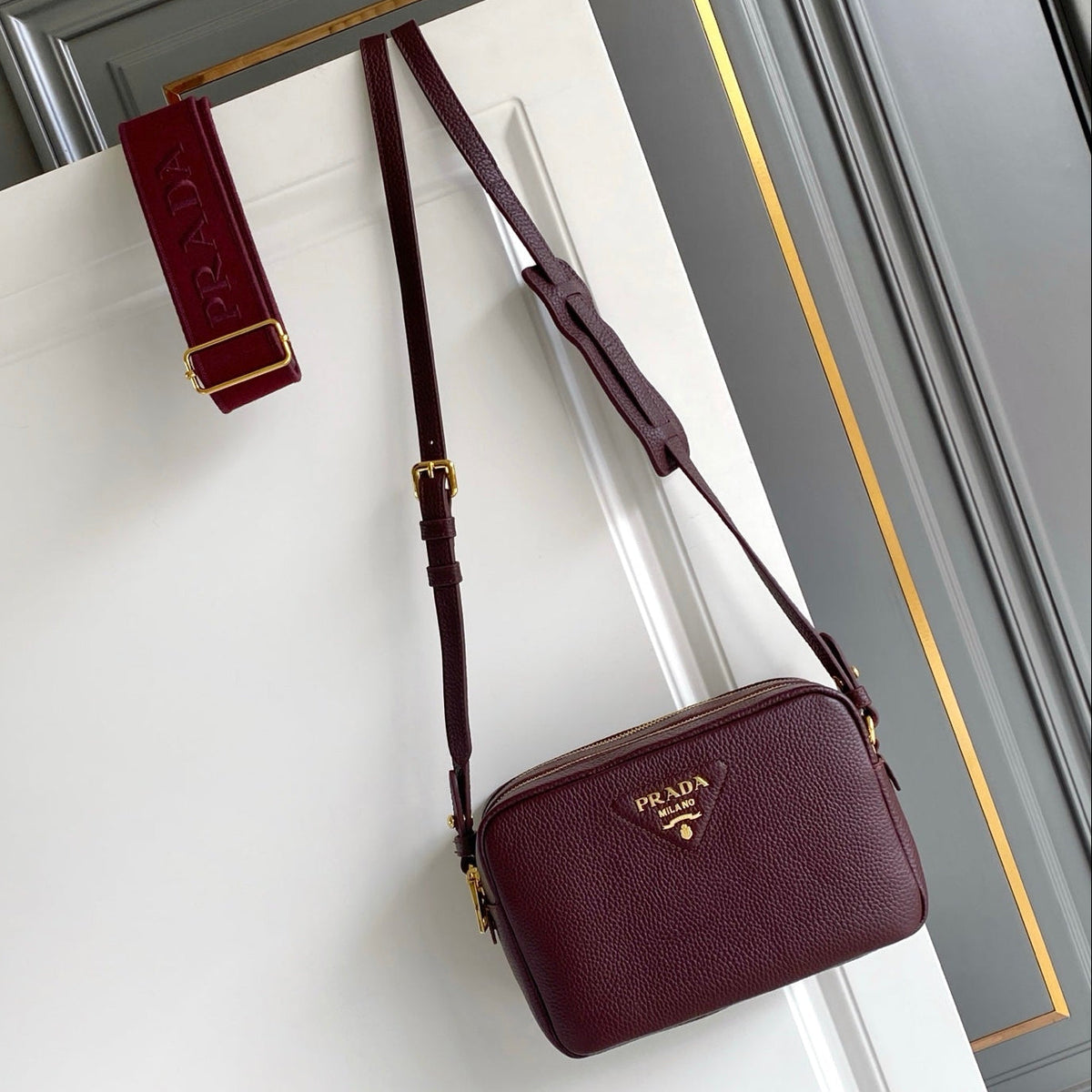 Prada 2026 Small Shoulder Bag 22cm Leather