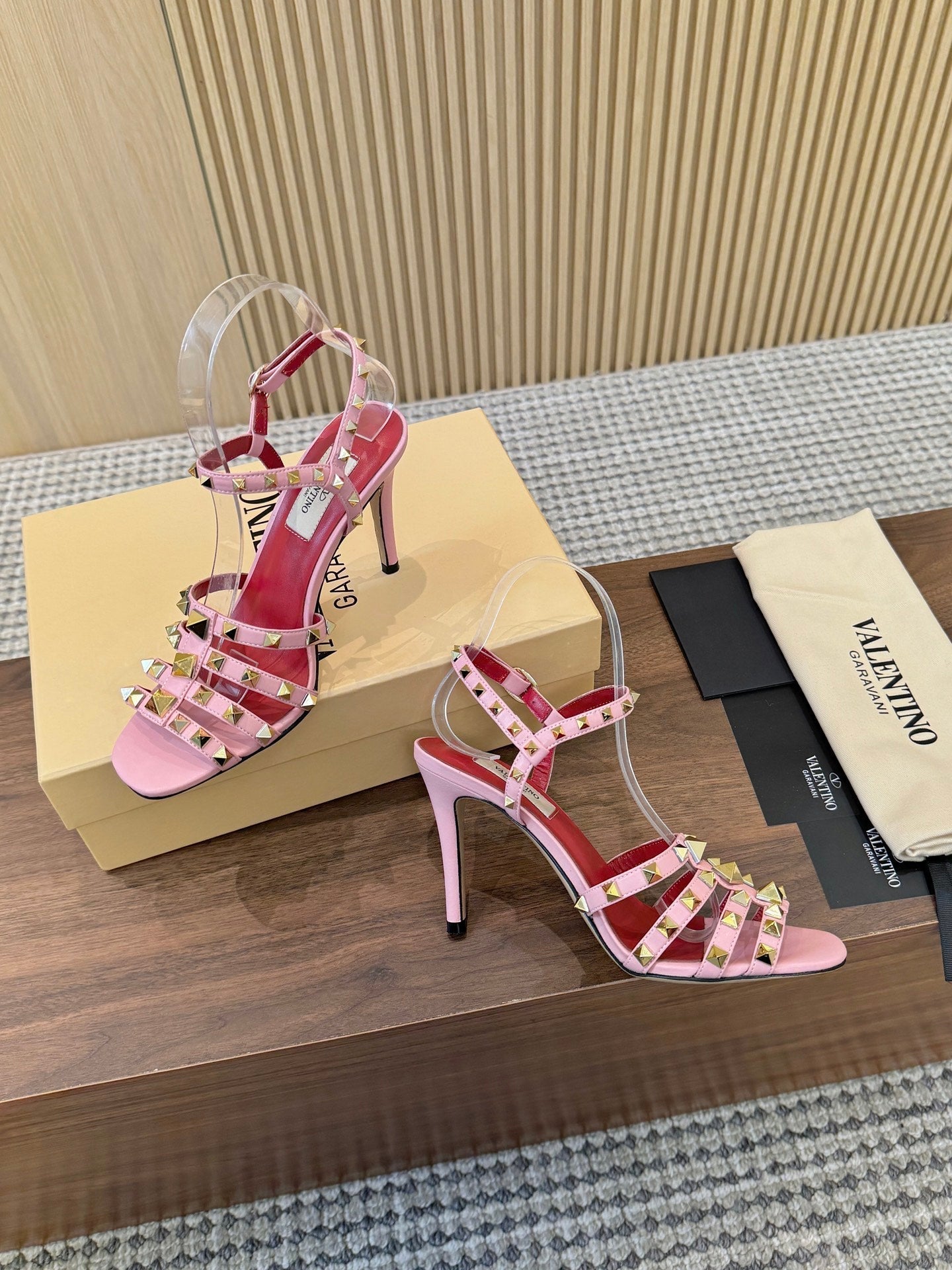 Valentino Garavani Rockstud Caged Calfskin Sandals 863321