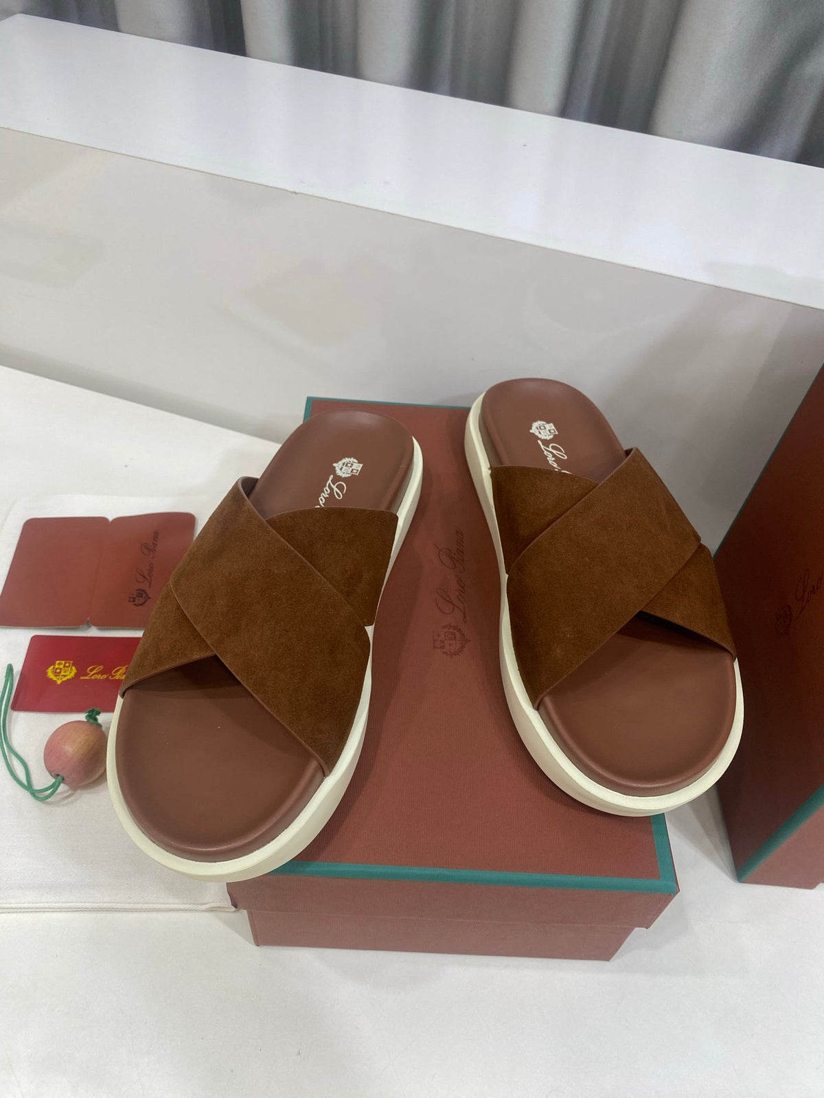 Loro Piana 2026 Cross-strap Slipper Suede Leather 911319