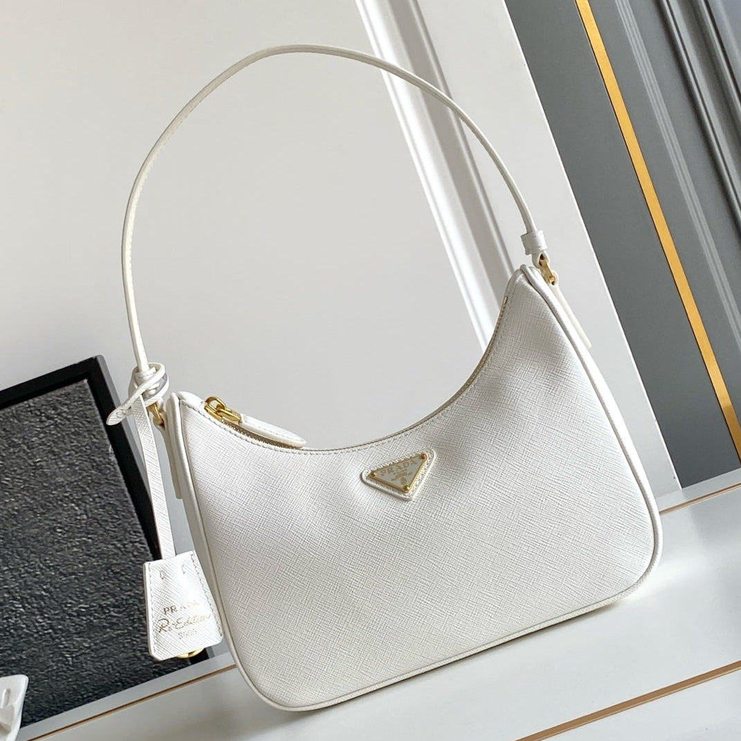 Prada 2026 Re-Edition Saffiano Shoulder Bag 22cm Leather