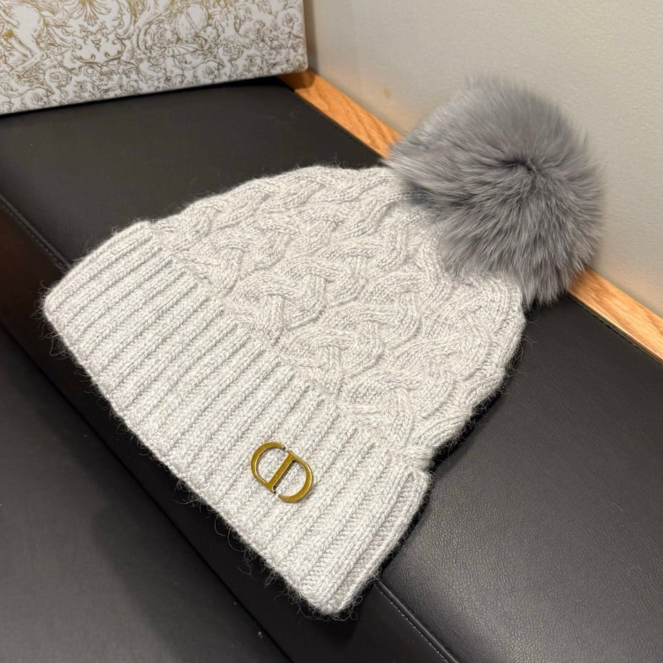 Dior Knitted Wool Hat 497757