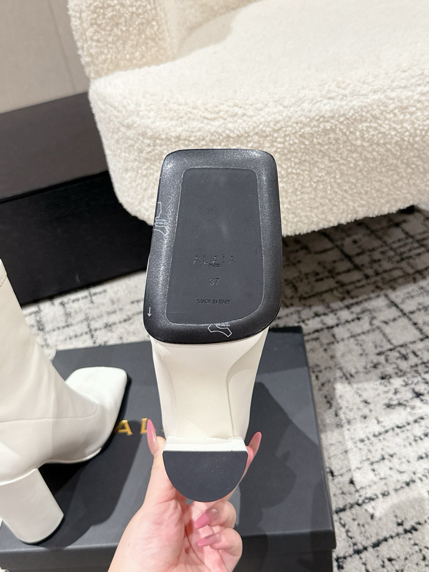 Alaia 2025 Square Toe High Heeled Ankle Boot White Calfskin 558667