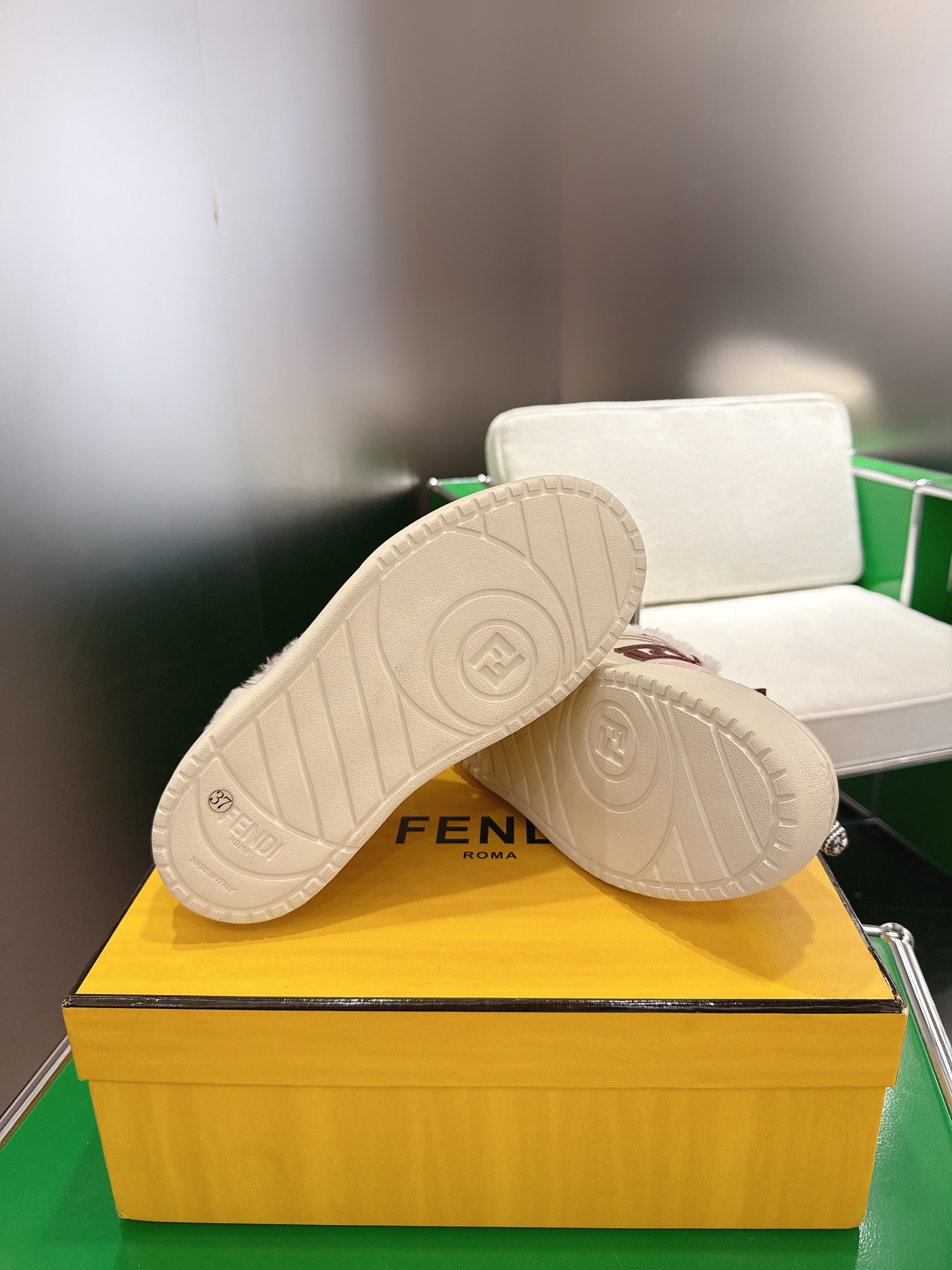 Fendi 2025 Match Platform Sneakers Pink White Leather Wool 562582