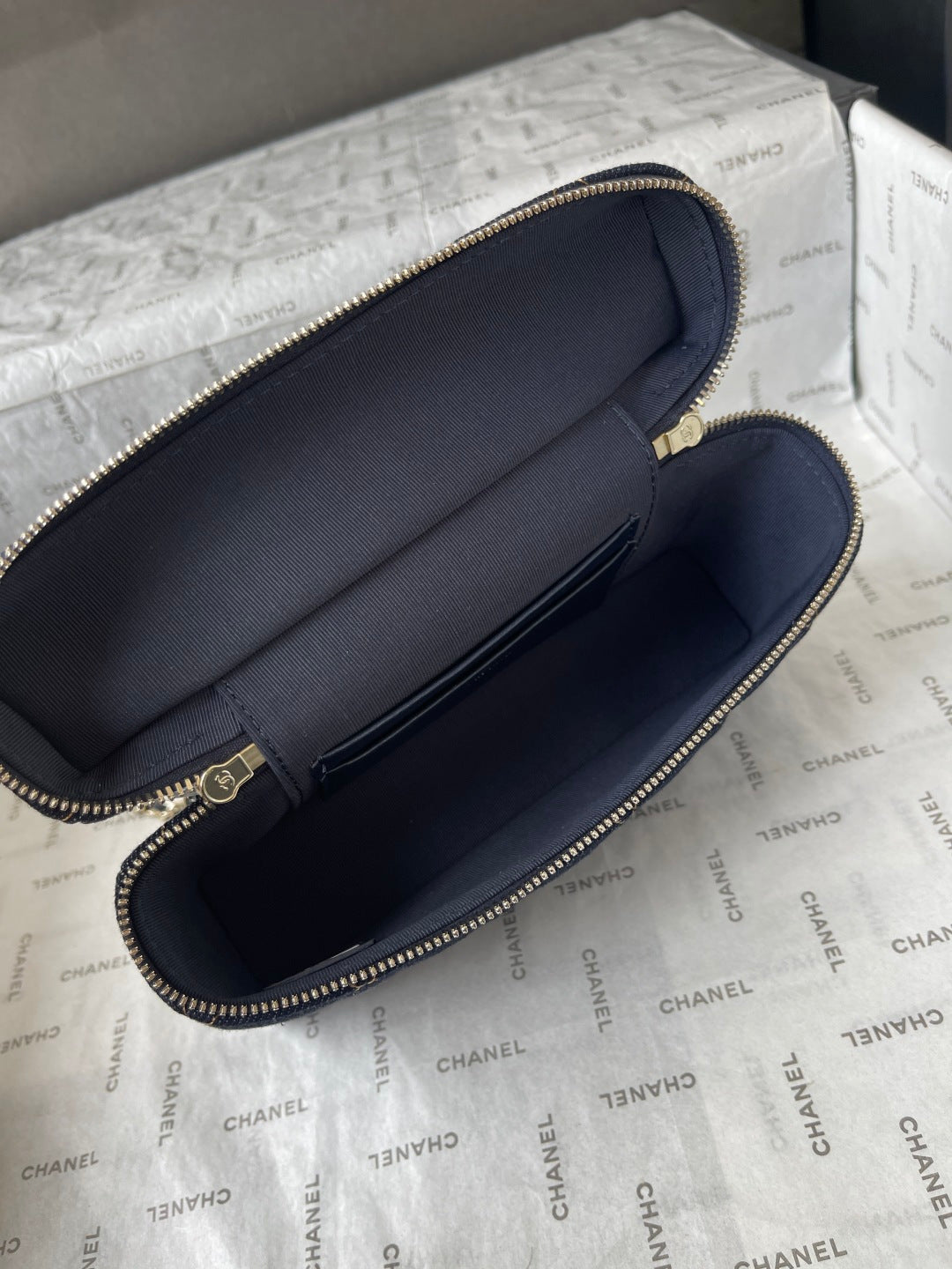 Chanel 2026 Vanity Bag 19.5cm Blue Denim Leather