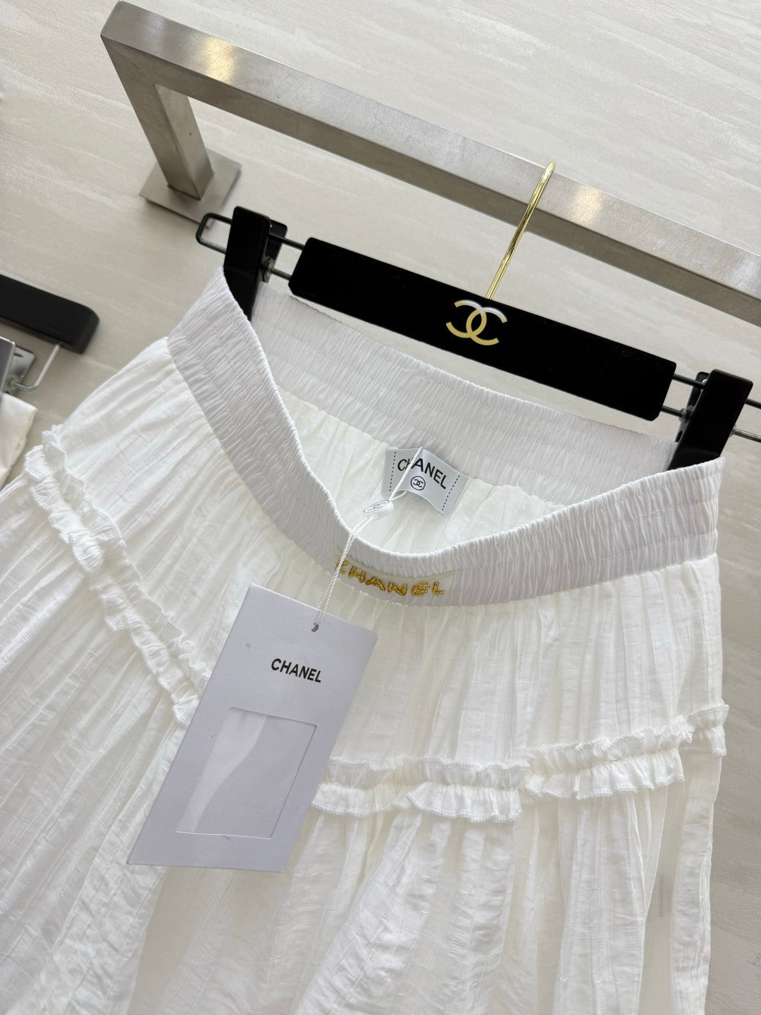 Chanel 2026 Double-layered Ruffled Skirt White Cotton 666397