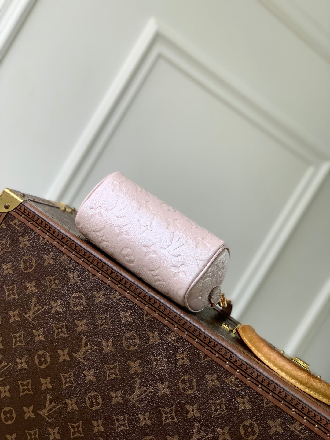 LV 2025 Nano Speedy Bag 16cm Pink Calfskin 346575
