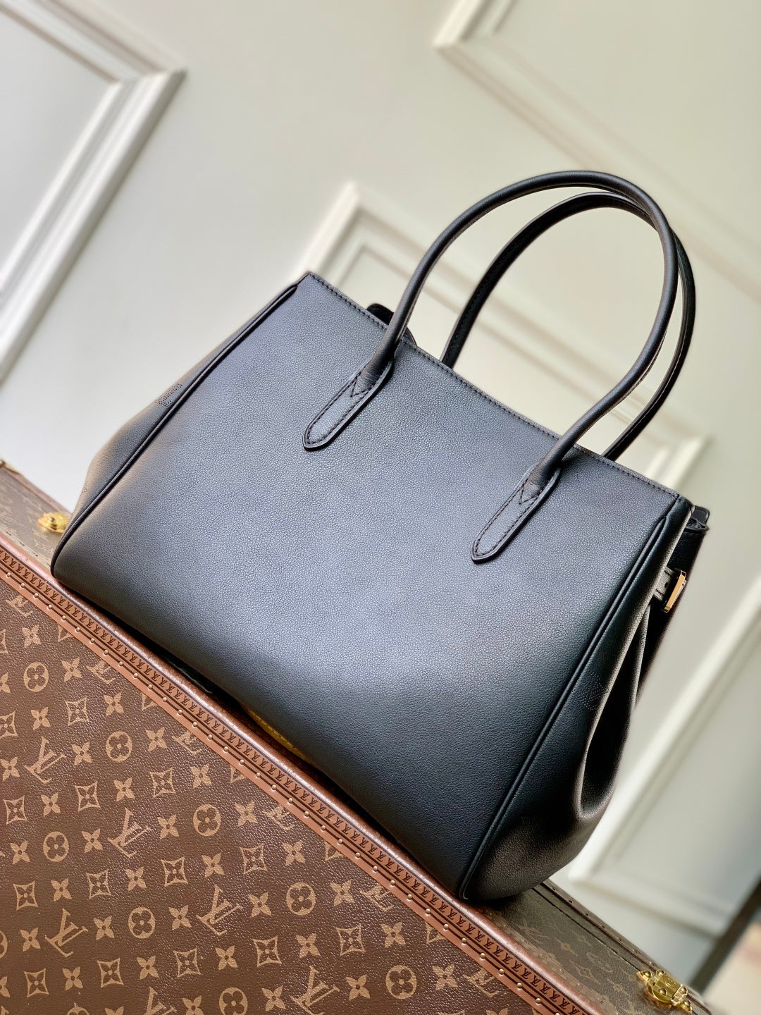 LV 2025 Vendome PM Bag 35cm Black Calfskin 347424