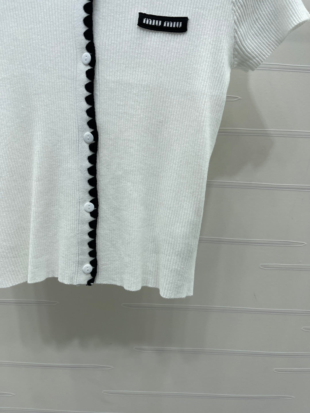 Miumiu 2026 Shawl-style Knitted Short-sleeved Cardigan Wool 395726