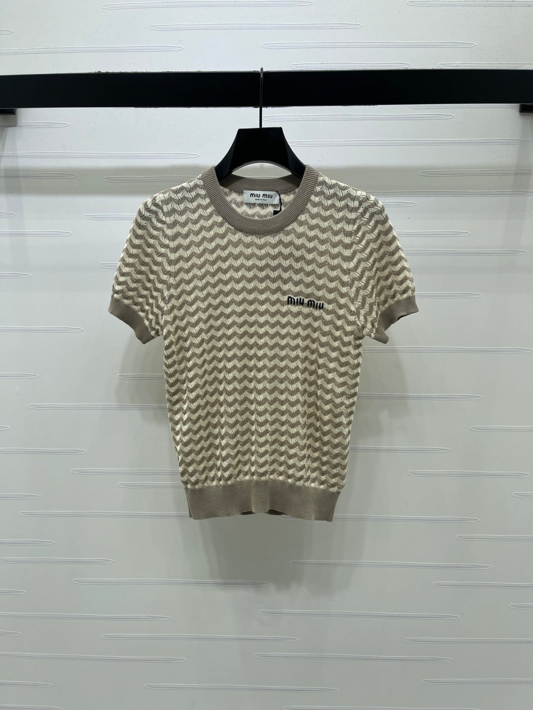 Miumiu 2026 Hollow-out Knit Short-sleeved Top Tencel Cotton 395656