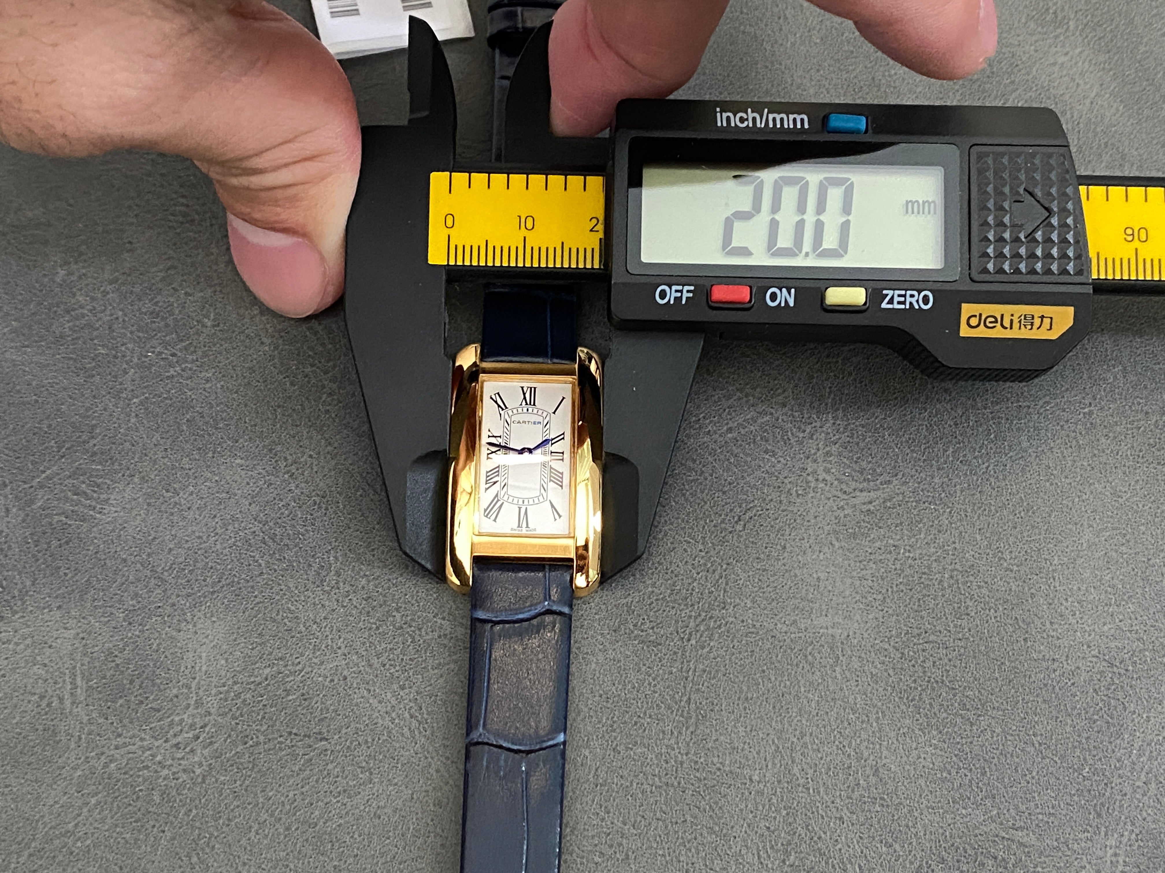 Tank Americane 20mm Gold Case Black Leather Strap