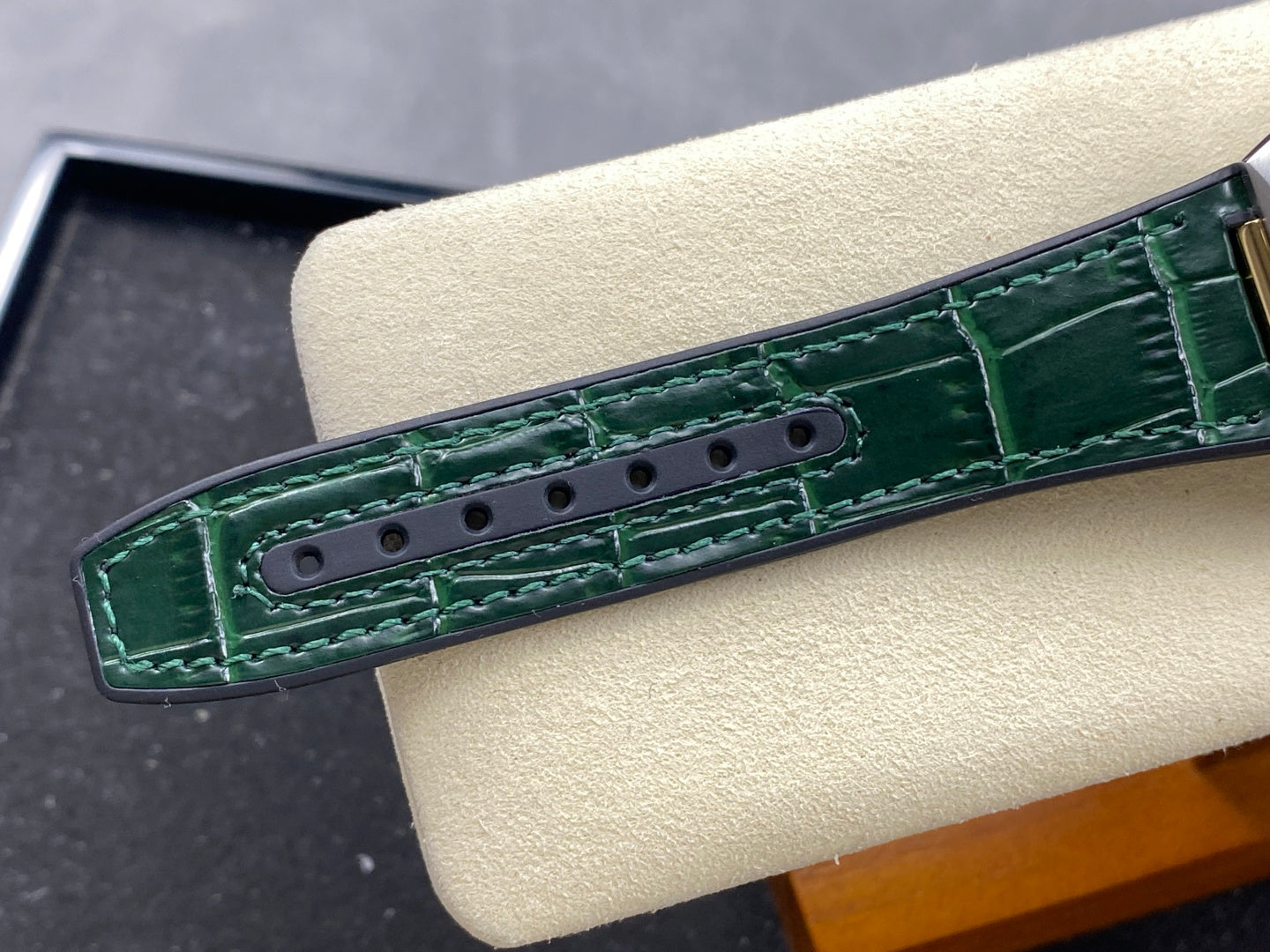 Omega Constellation Co-Axial Master Chronometer 41 mm Gold Steel Case Green Leather Strap