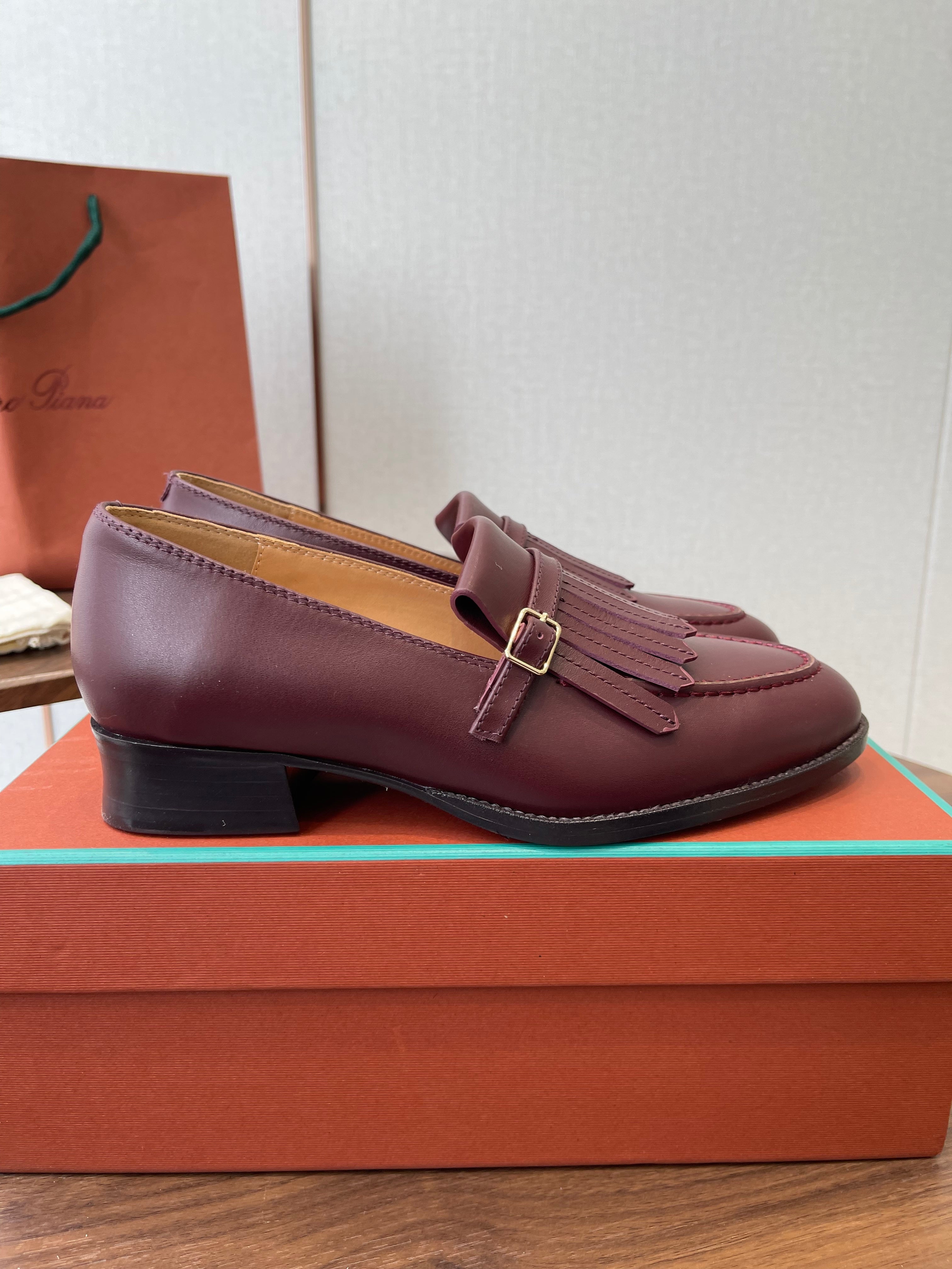 LP 26SS Loafers Burgundy Lambskin 579620
