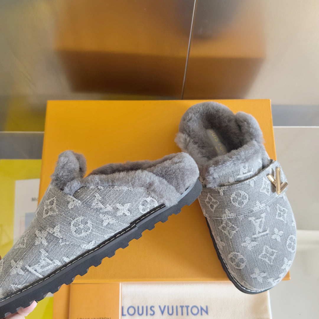 LV 25 Birkenstock Platform Slippers Gray Suede Wool 576219