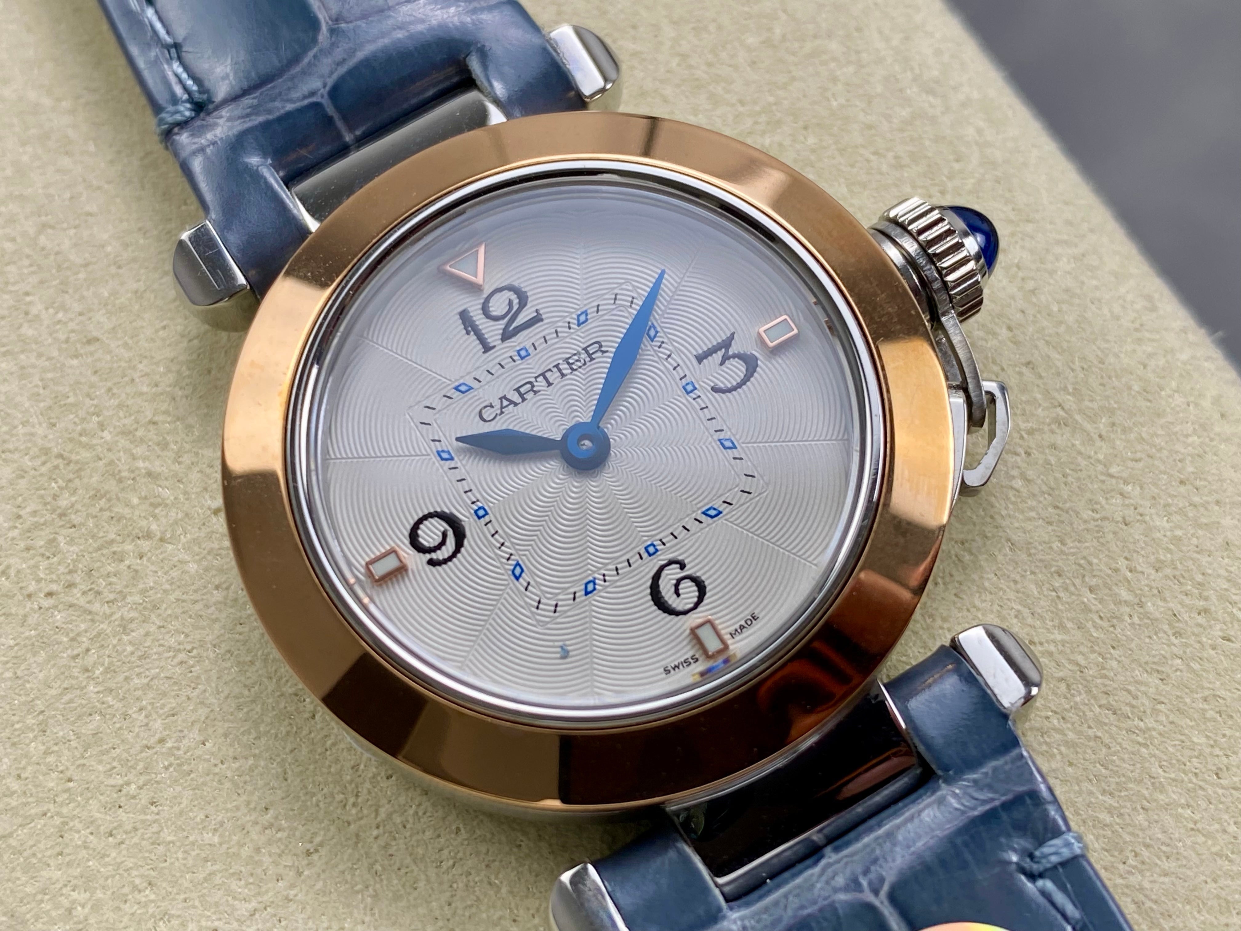 Cartier Pasha 30mm White Dial Pink Gold Case Crocodile Leather