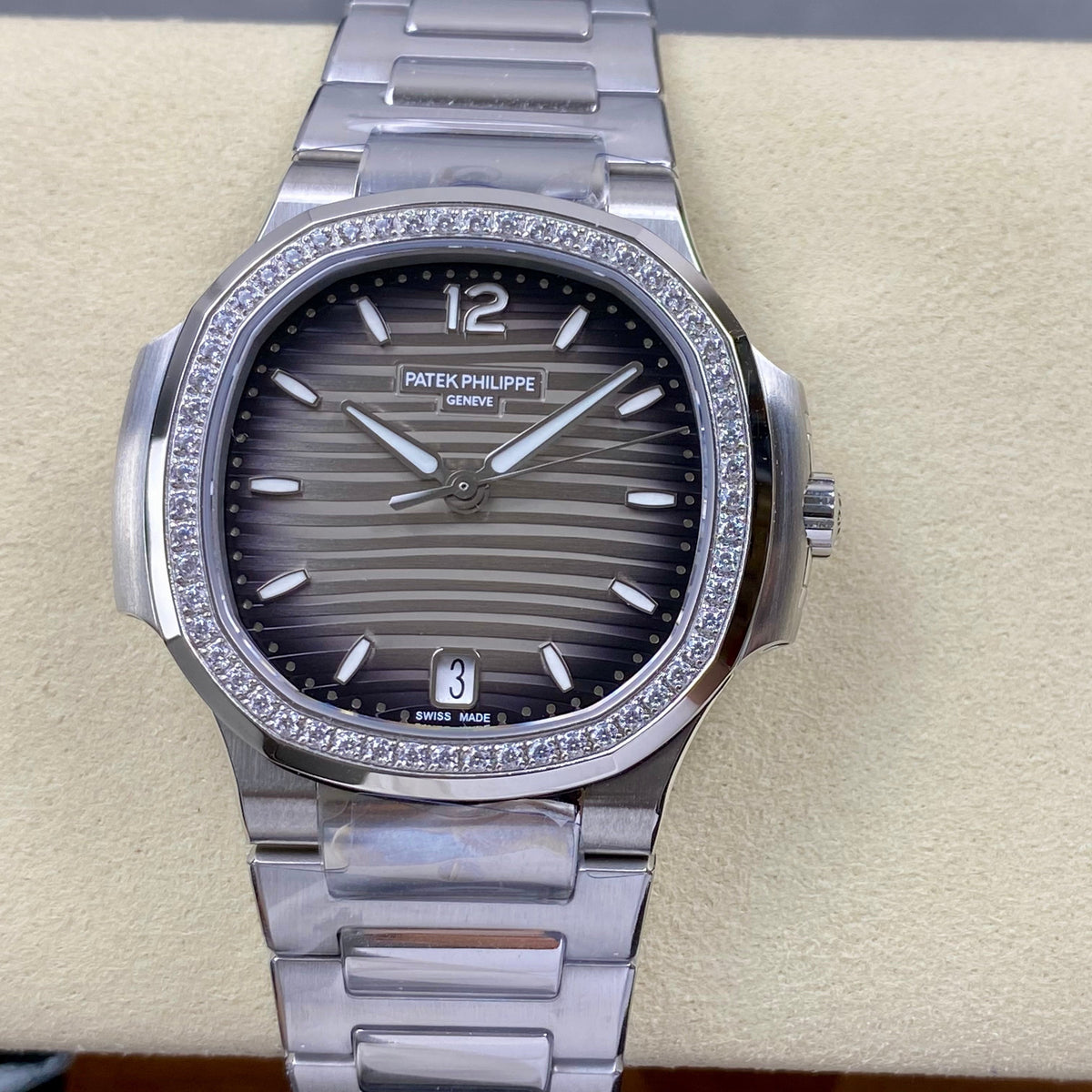 Patek Philippe Nautilus 35mm Black Gray Dial Sliver Case Diamond Bezel