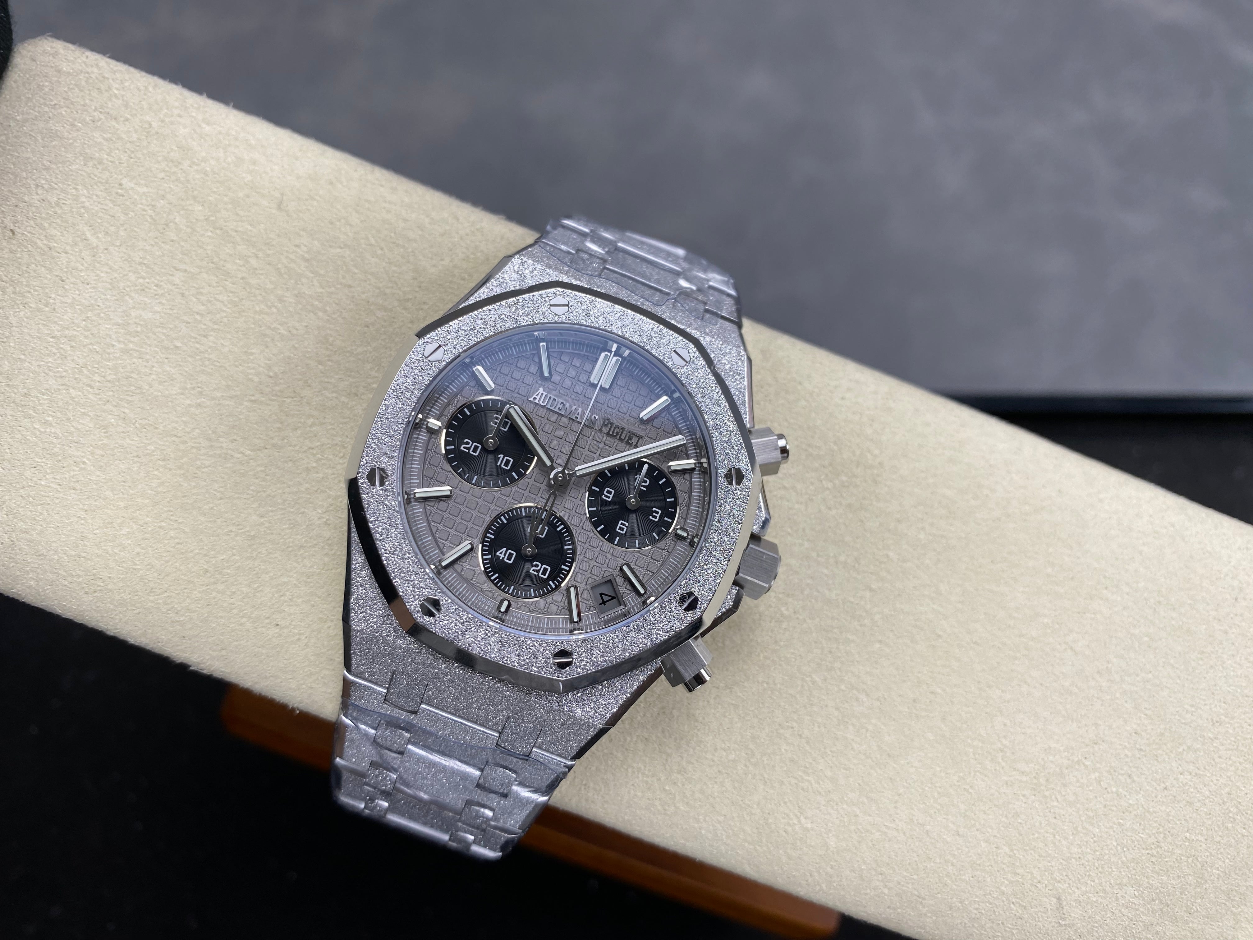 Audemars Piguet Royal Oak Chronograph 41mm Frosted Steel Case Grey Dial