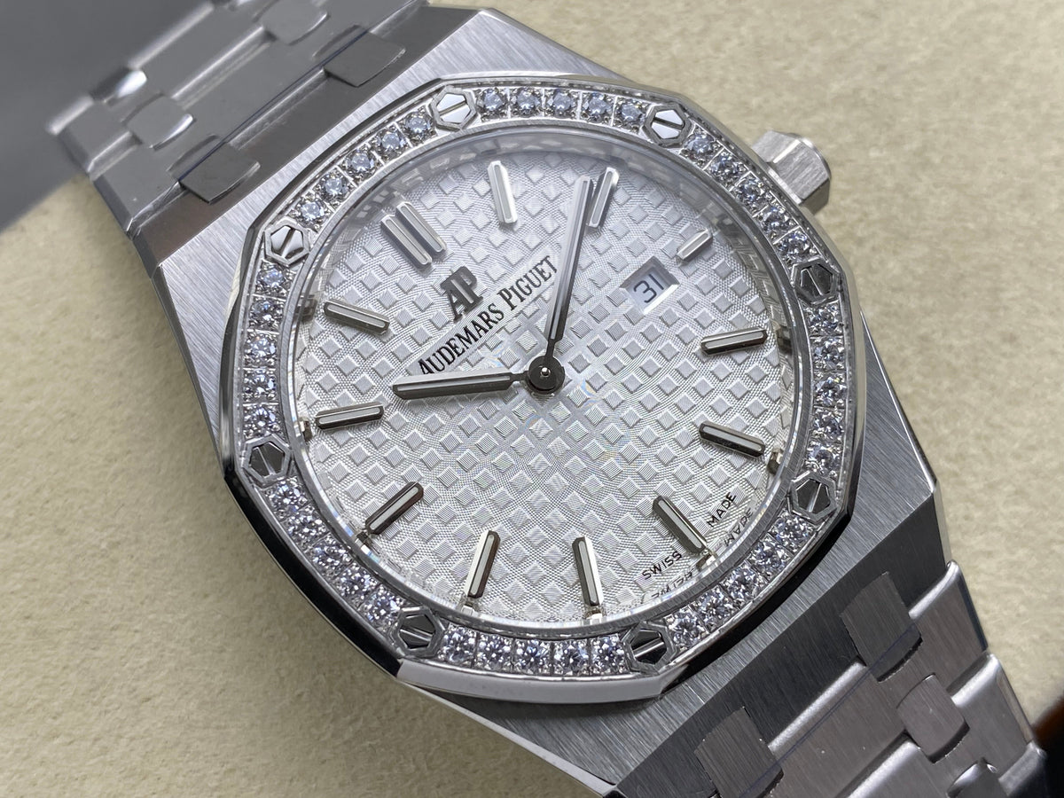 Audemars Piguet Royal Oak Lady 33mm Steel Case White Dial Diamond Bezel