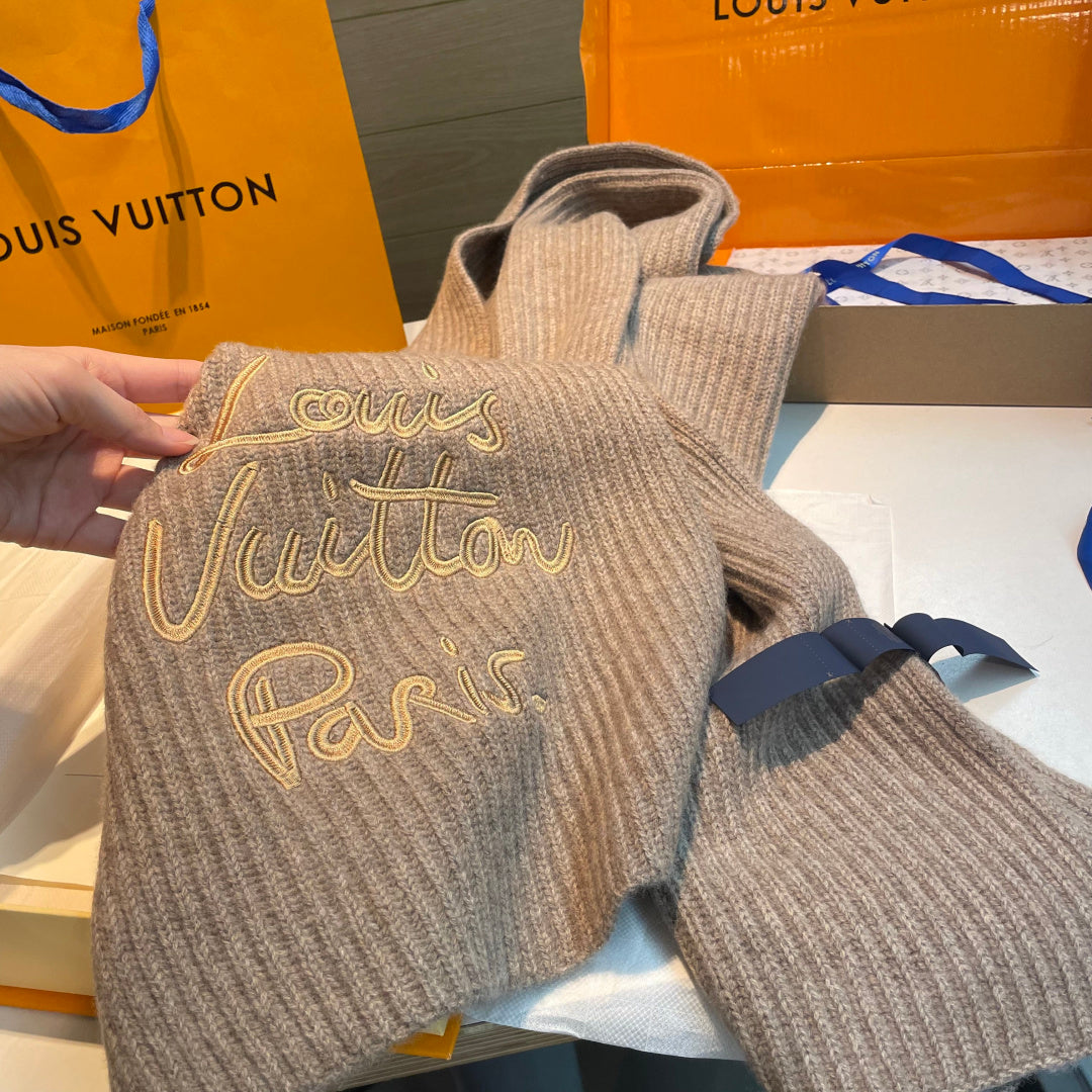 LV Exclusive Scarf 180cm Light Brown Wool 978804