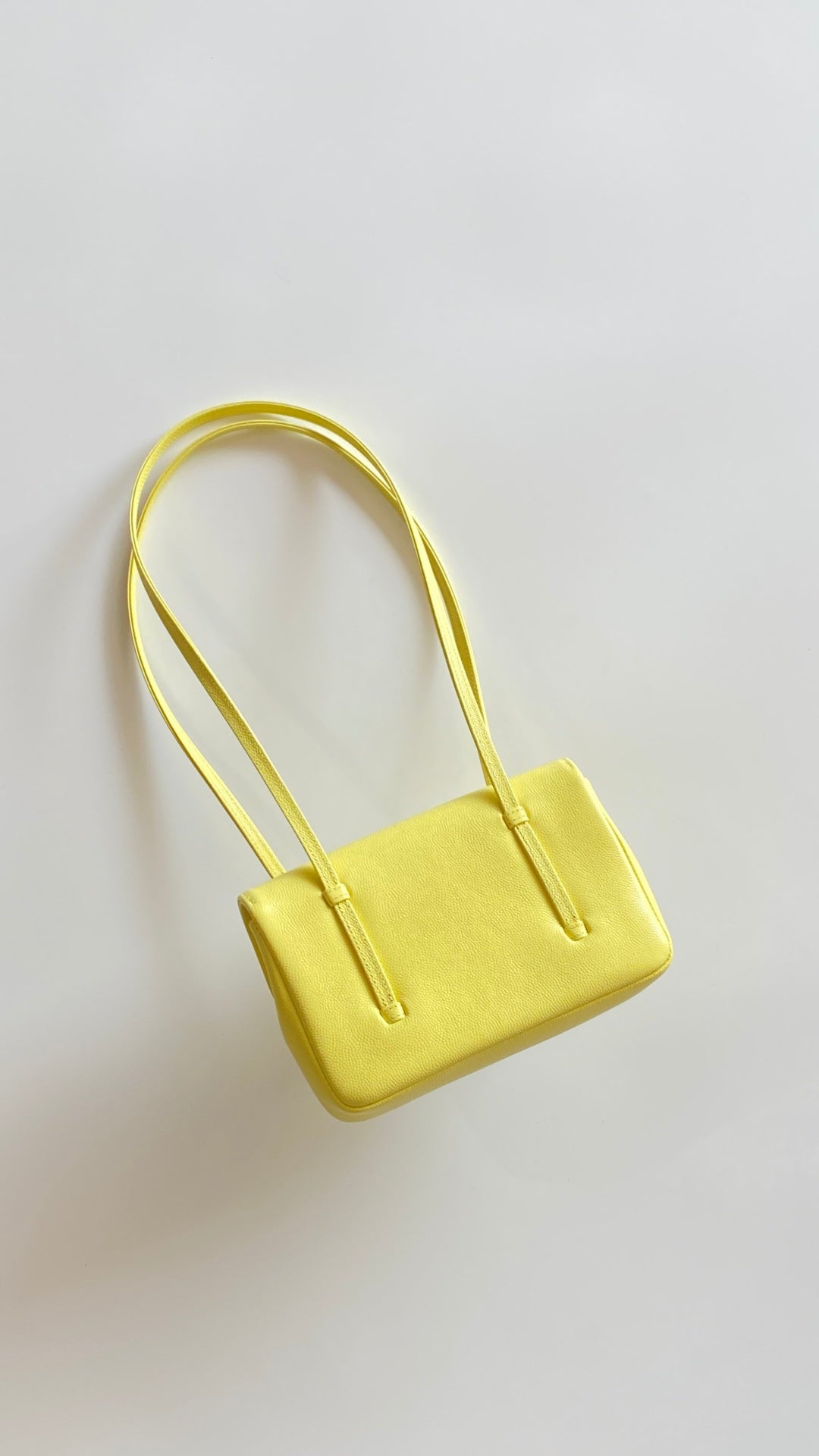 Chanel 26 Shoulder Bag 17 Yellow Caviar Leather