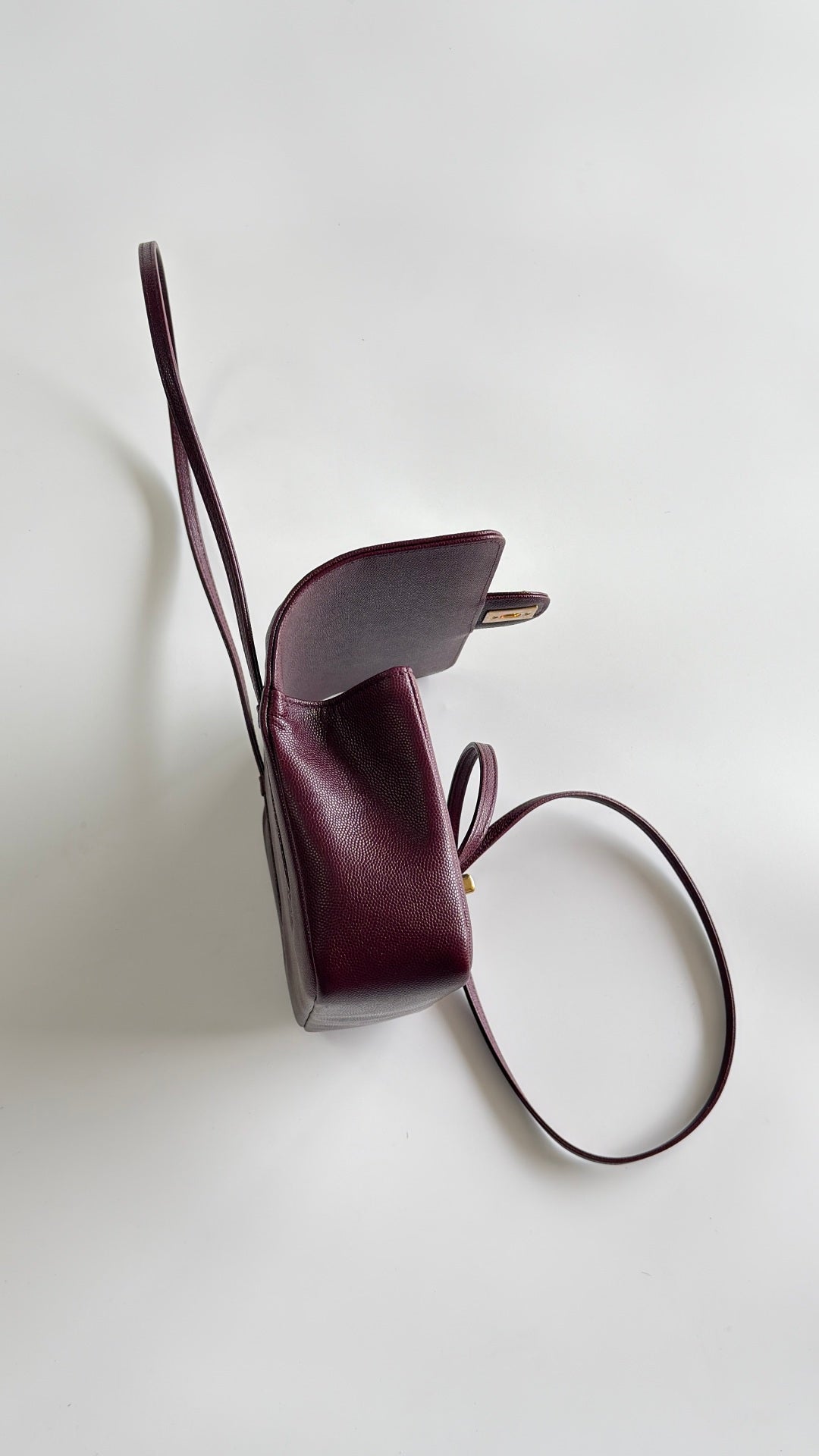 Chanel 26 Shoulder Bag 22 Burgundy Caviar Leather