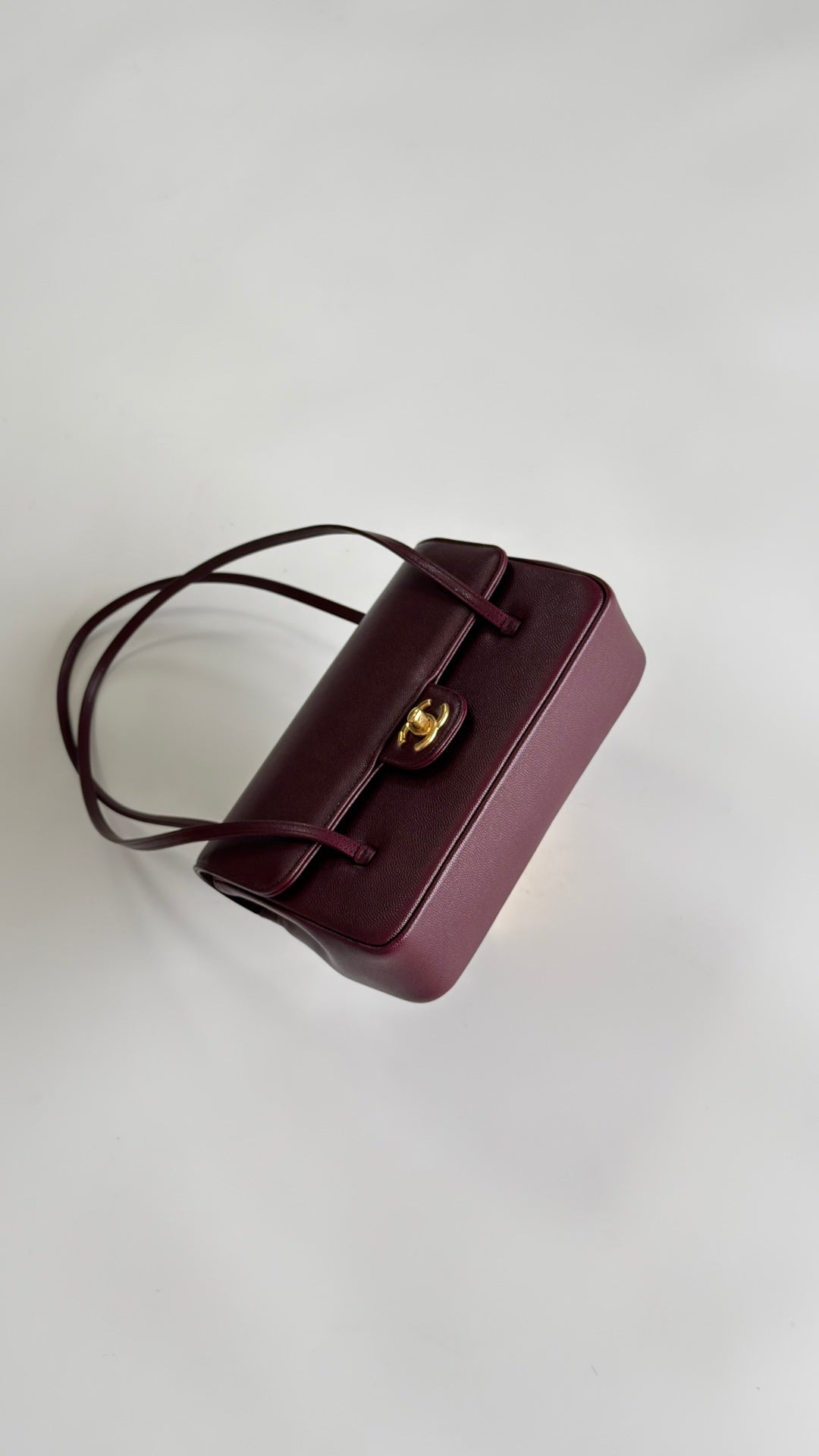 Chanel 26 Shoulder Bag 22 Burgundy Caviar Leather