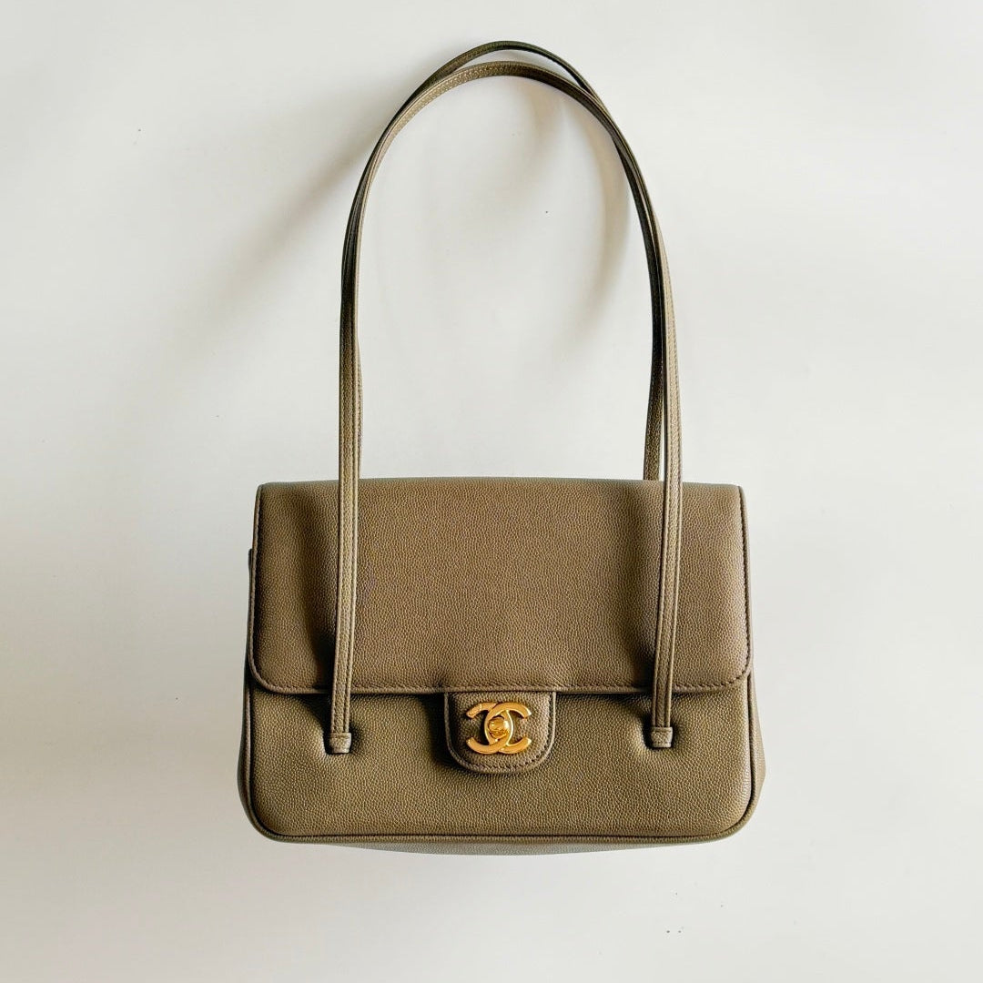 Chanel 26 Shoulder Bag 22 Caviar Leather