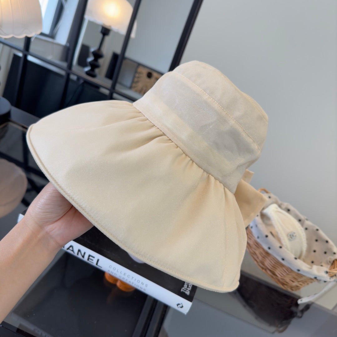 Valentino Bow-tie Bucket Hat 196097