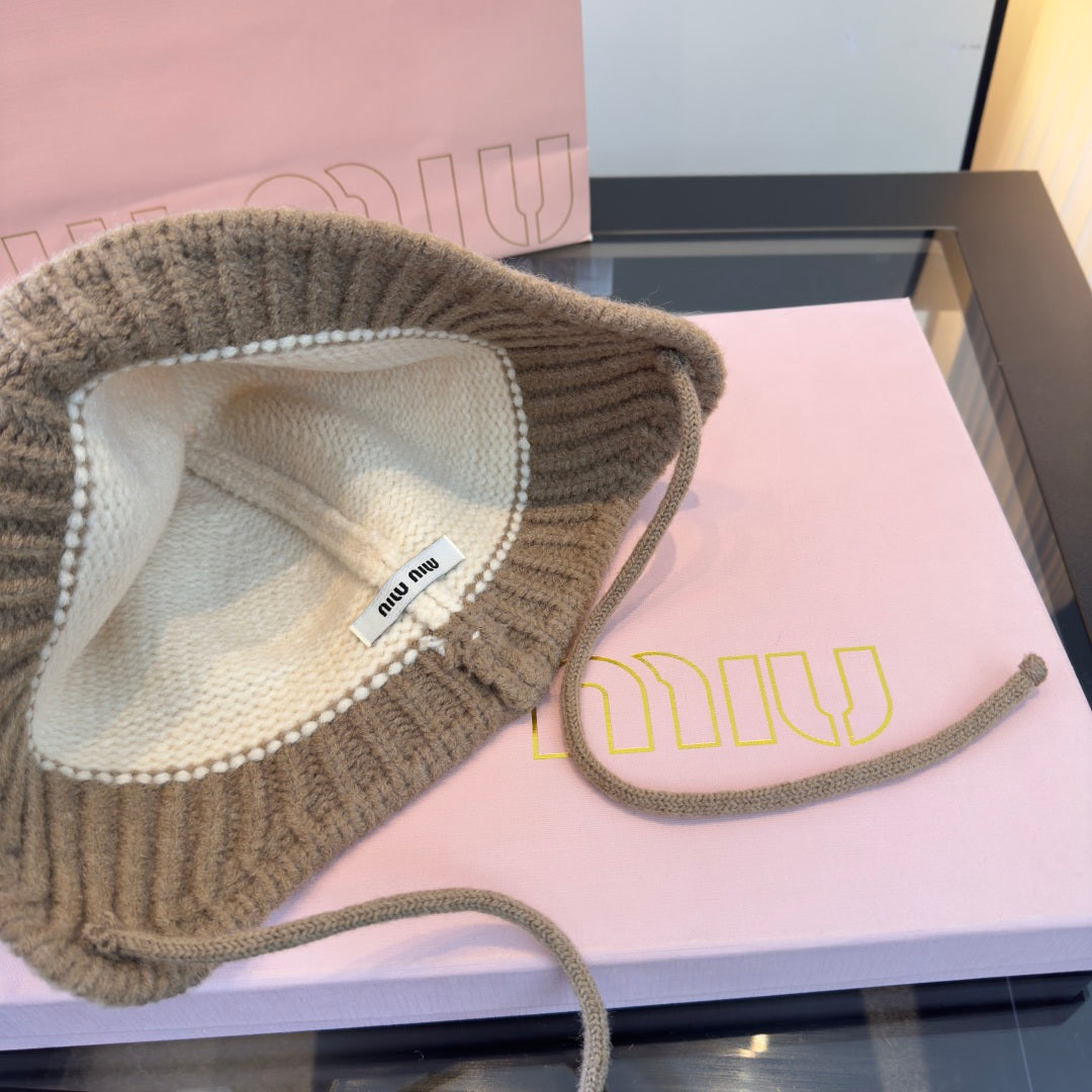 Miu Miu Knitted Earmuff Cap 477560