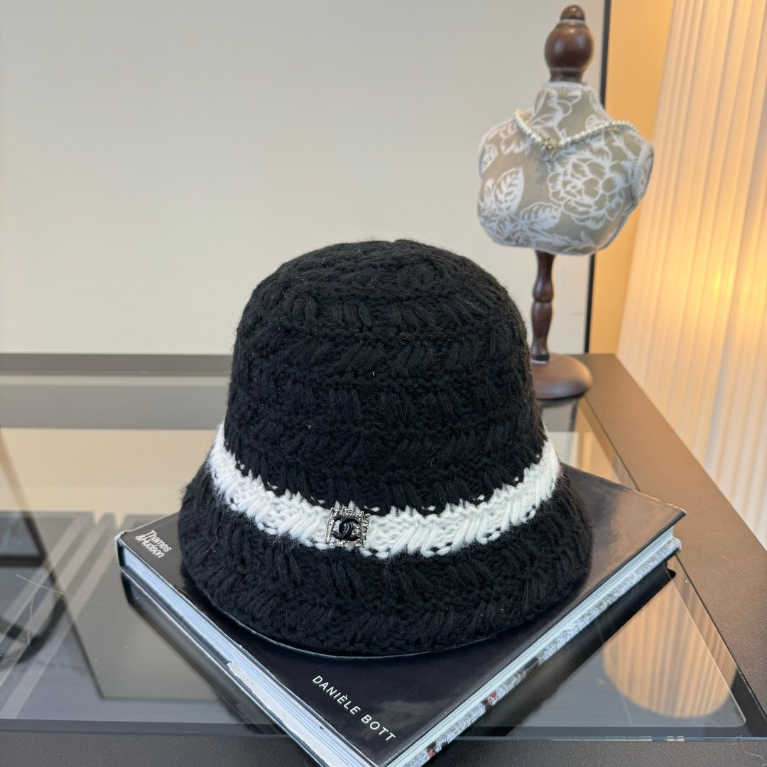 Chanel Wool Bucket Hat 477572