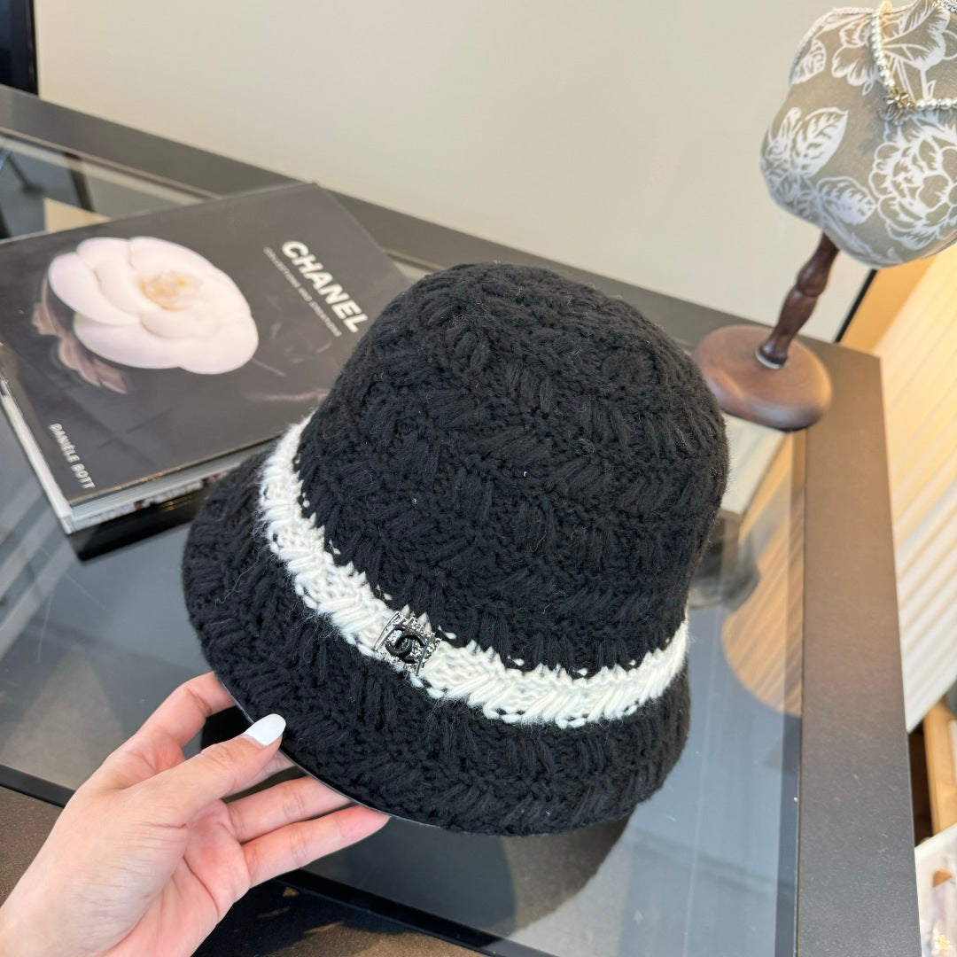 Chanel Wool Bucket Hat 477572