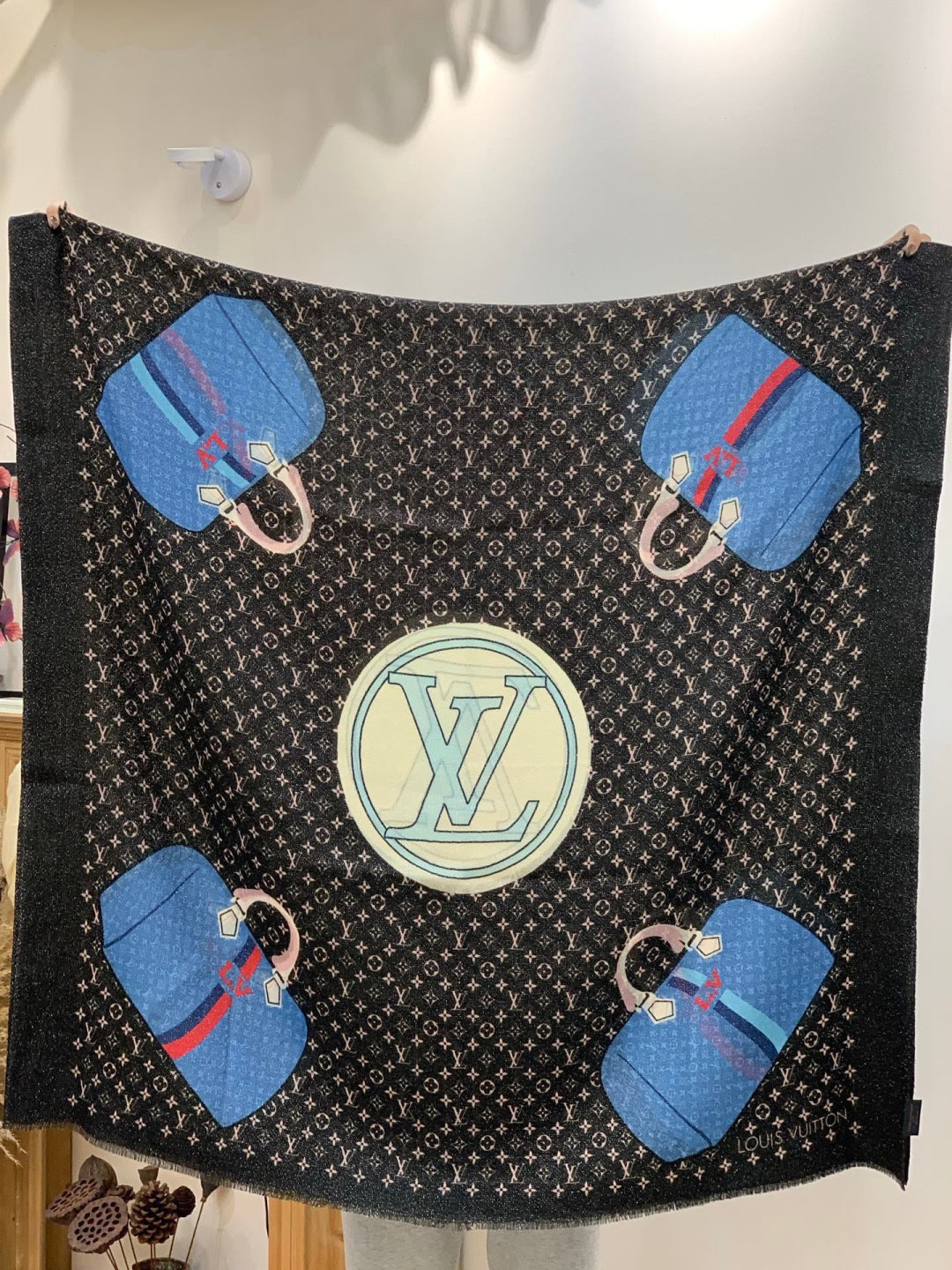 LV Monogram Scarf 200cm Black Blue Cashmere 969188