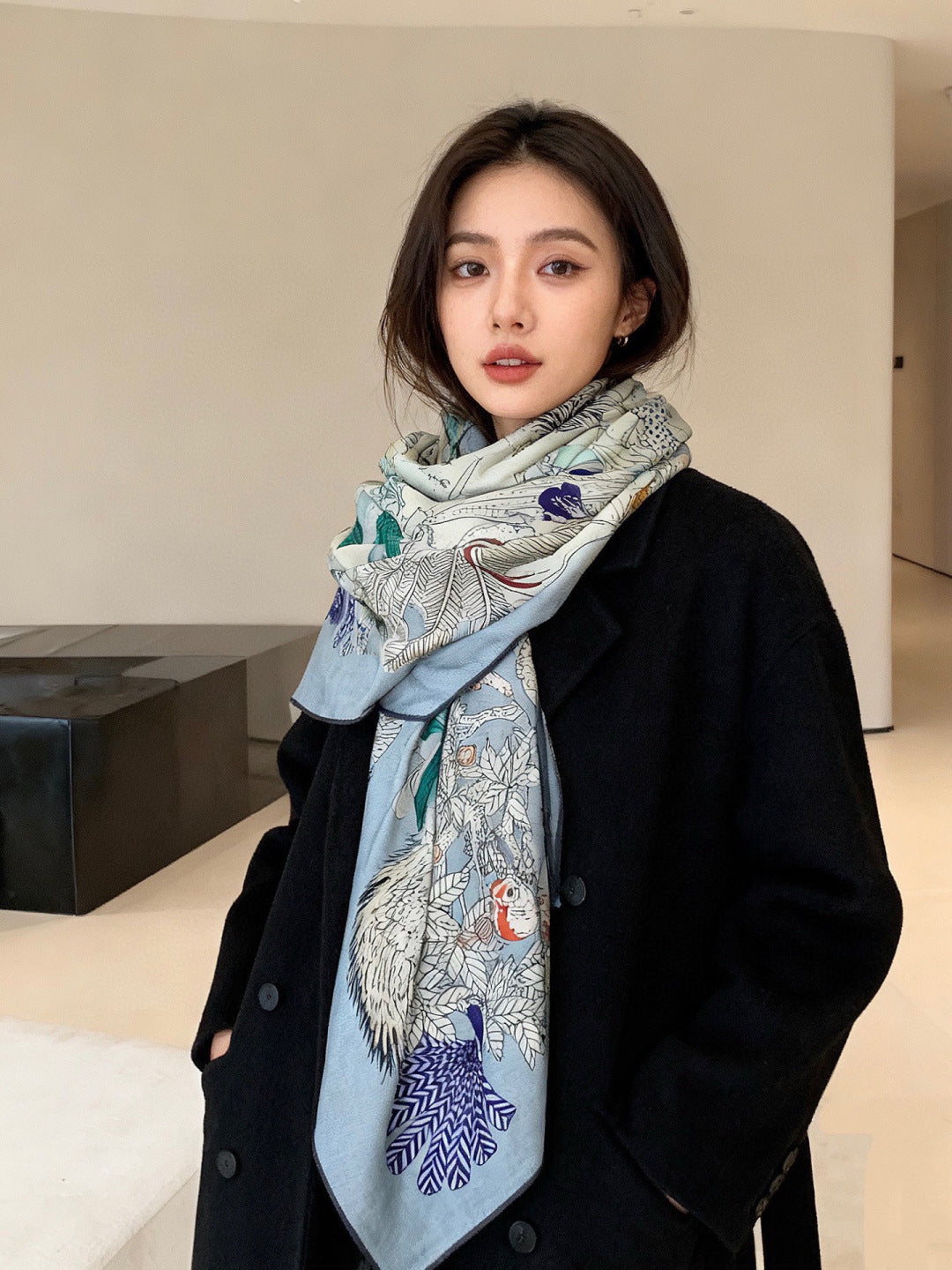 HM 25s Rainbow Scarf 140cm Blue Colorful Cashmere Silk 970928