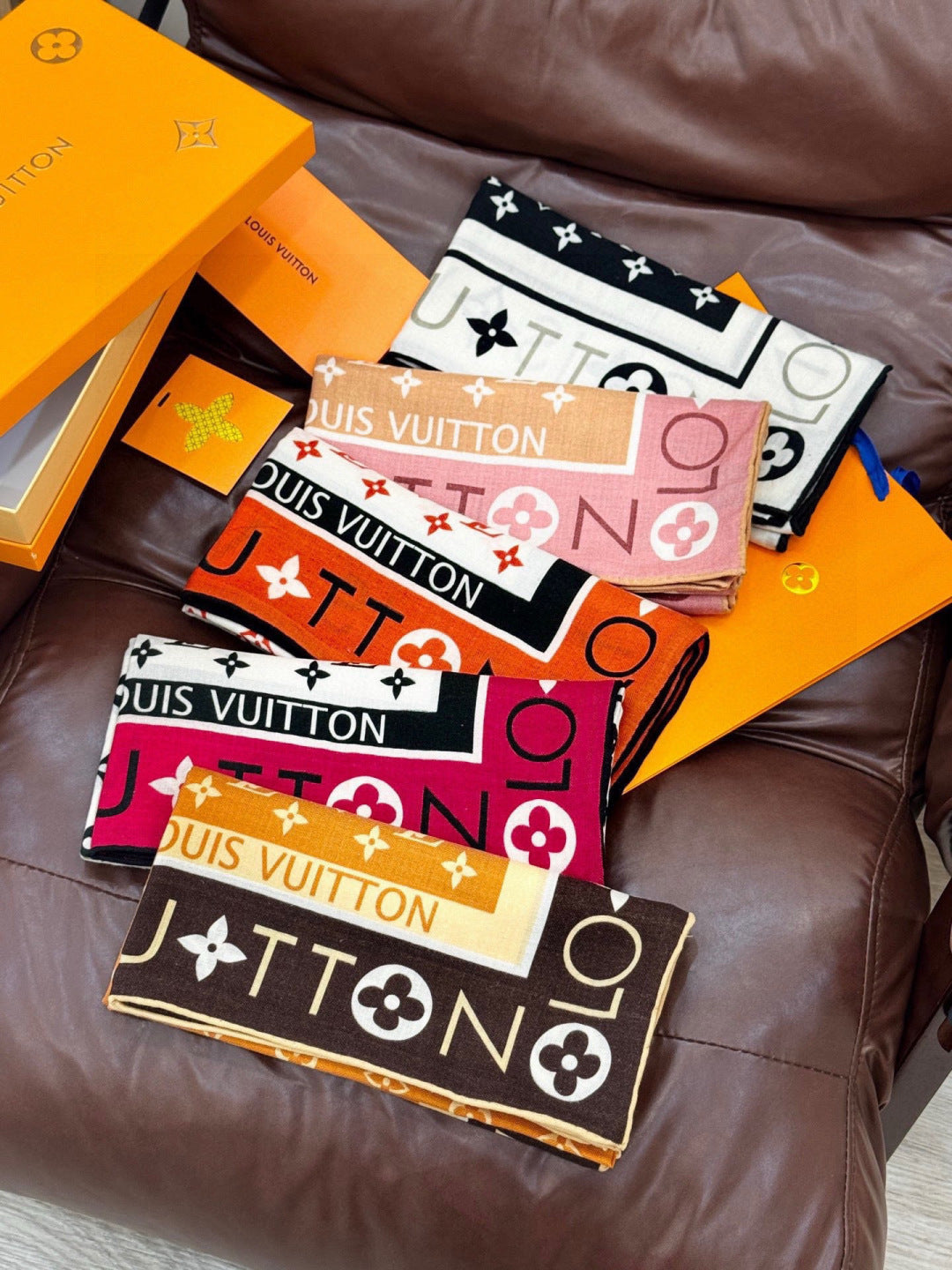 LV Velvet Square Scarf 135cm Camel Pink Cashmere 970948