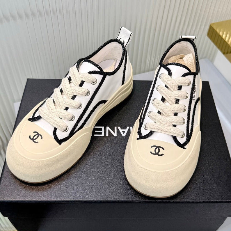 Chanel 2026 Sneaker Biscuit Calfskin 927713