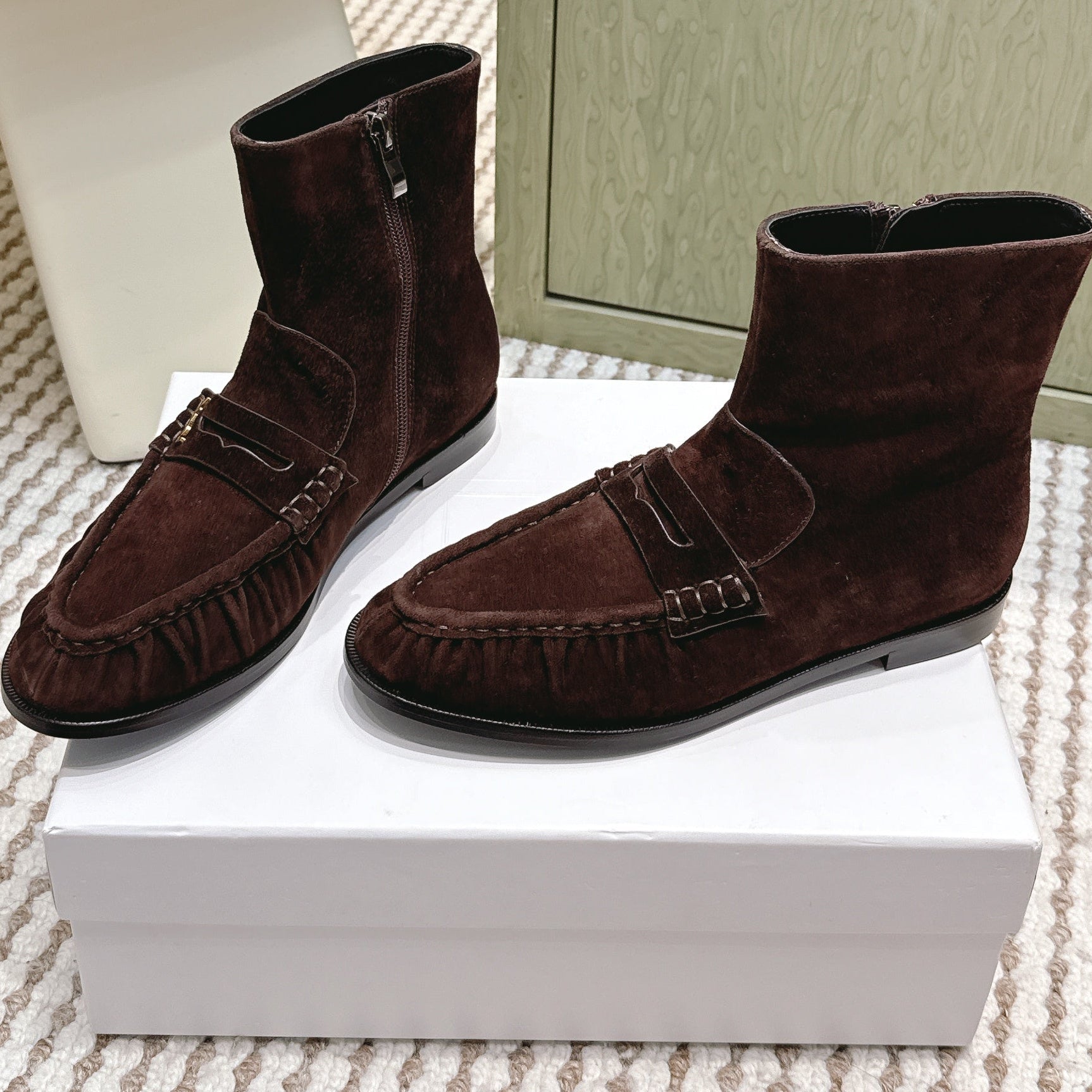 YSL 2025 High-top Loafer Brown Suede 569418