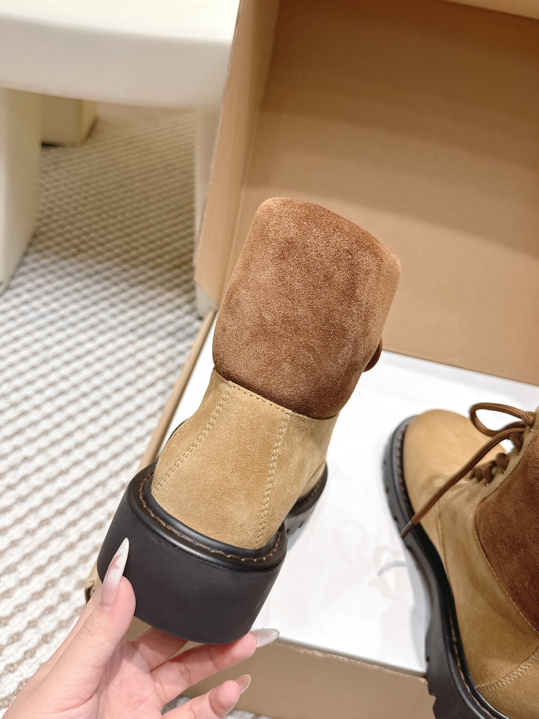 Loewe 2025 Sierra Ankle Boot Tan Black Suede  556050