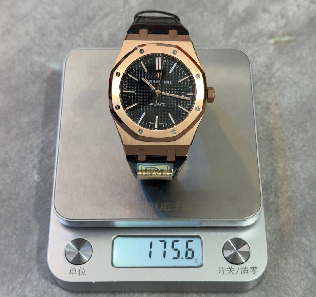 Audemars Piguet Royal Oak Selfwinding 41mm 15400OR Black Dial Leather Strap