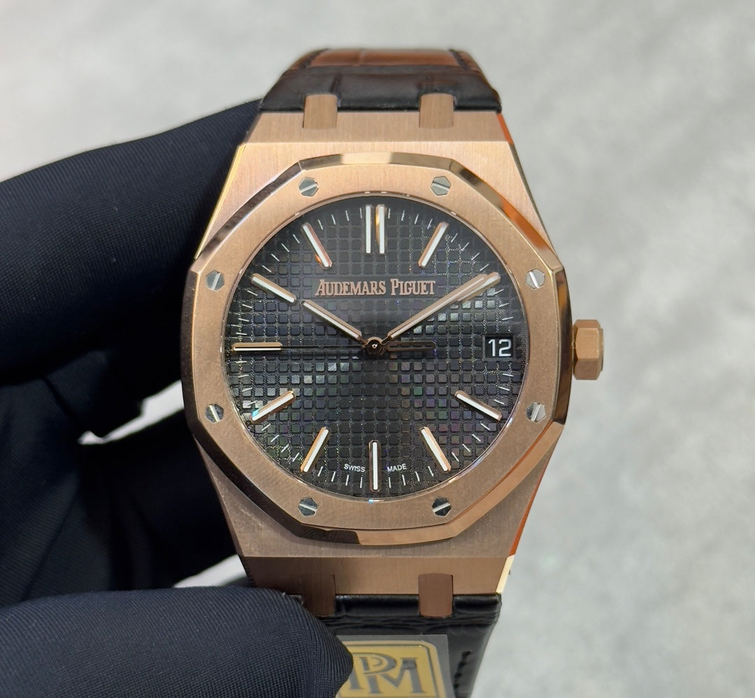 Audemars Piguet Royal Oak Selfwinding 41mm 15500OR Leather Strap