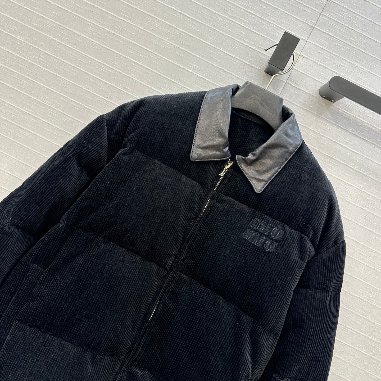 Miu Miu 25 Velvet Jacket 296405