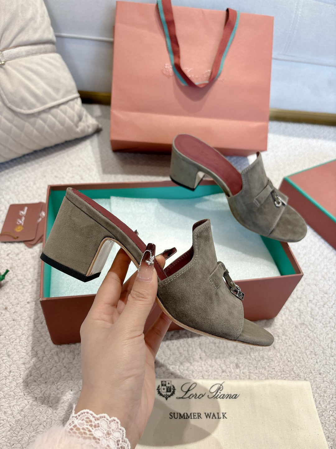 LP 25 Summer Charm Sandal 55 Rock Olive Suede